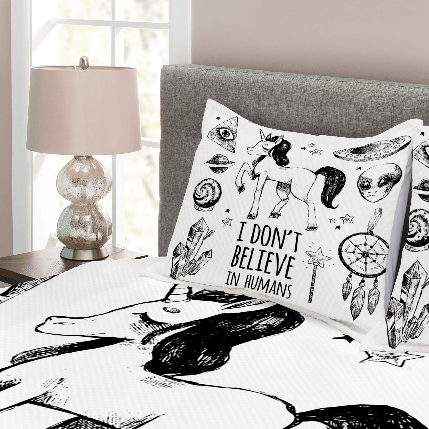 Ambesonne Unicorn Bedspread Set - King Size 3 Piece Bedding with 2 Pillow Shams | I Don't Believe in Humans Art Design Featuring Pyramids, Aliens, Dreamcatcher & Planets Grunge Print | Black Decorative Coverlet for Teen Room, Dorm, Fantasy Themed Bedroom