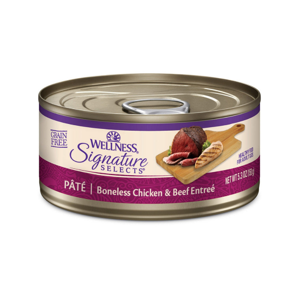 Wellness Core Signature Selects Grain-Free Cat Food - Chunky Pate with Flaked Shredded Meat, 150g Can, Healthy Adult Cat Food for Weight Management & Digestion - Perfect for Mealtime or as a Nutritious Topper