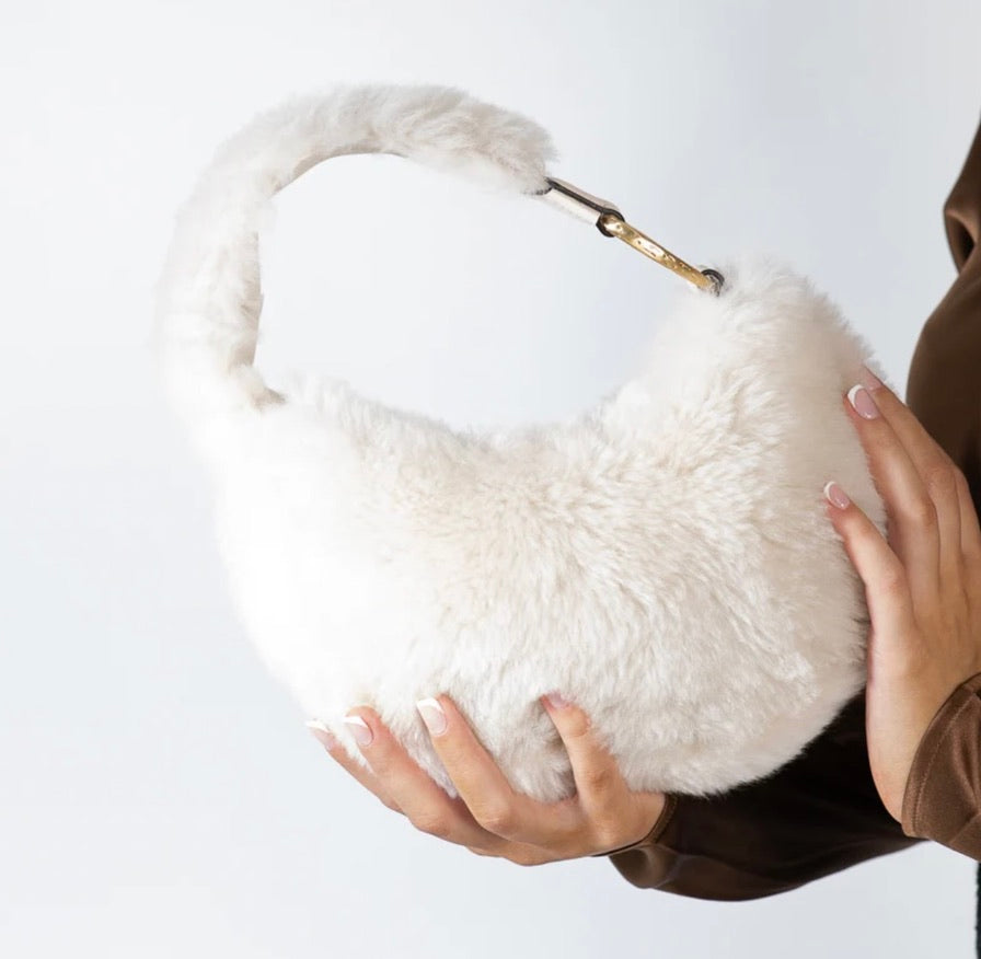 Runway Puppy Purse - Stylish Small Dog Carrier Bag for Fashionable Pet Owners | Perfect for Shopping, Travel & Outdoor Adventures