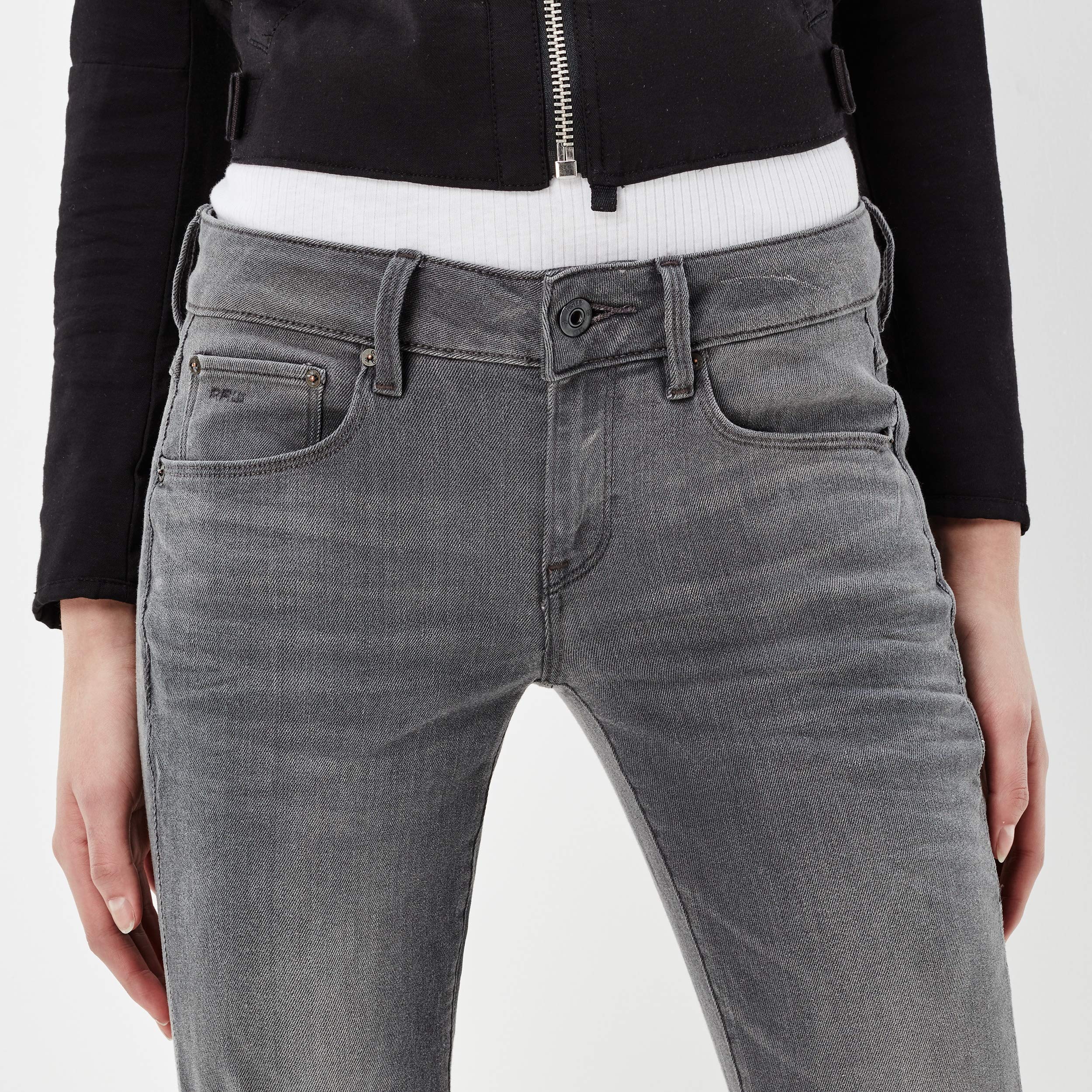 G-STAR Women's Attacc Mid Rise Straight Fit Jeans - Comfortable Denim Pants for Casual Wear, Office & Everyday Outfits