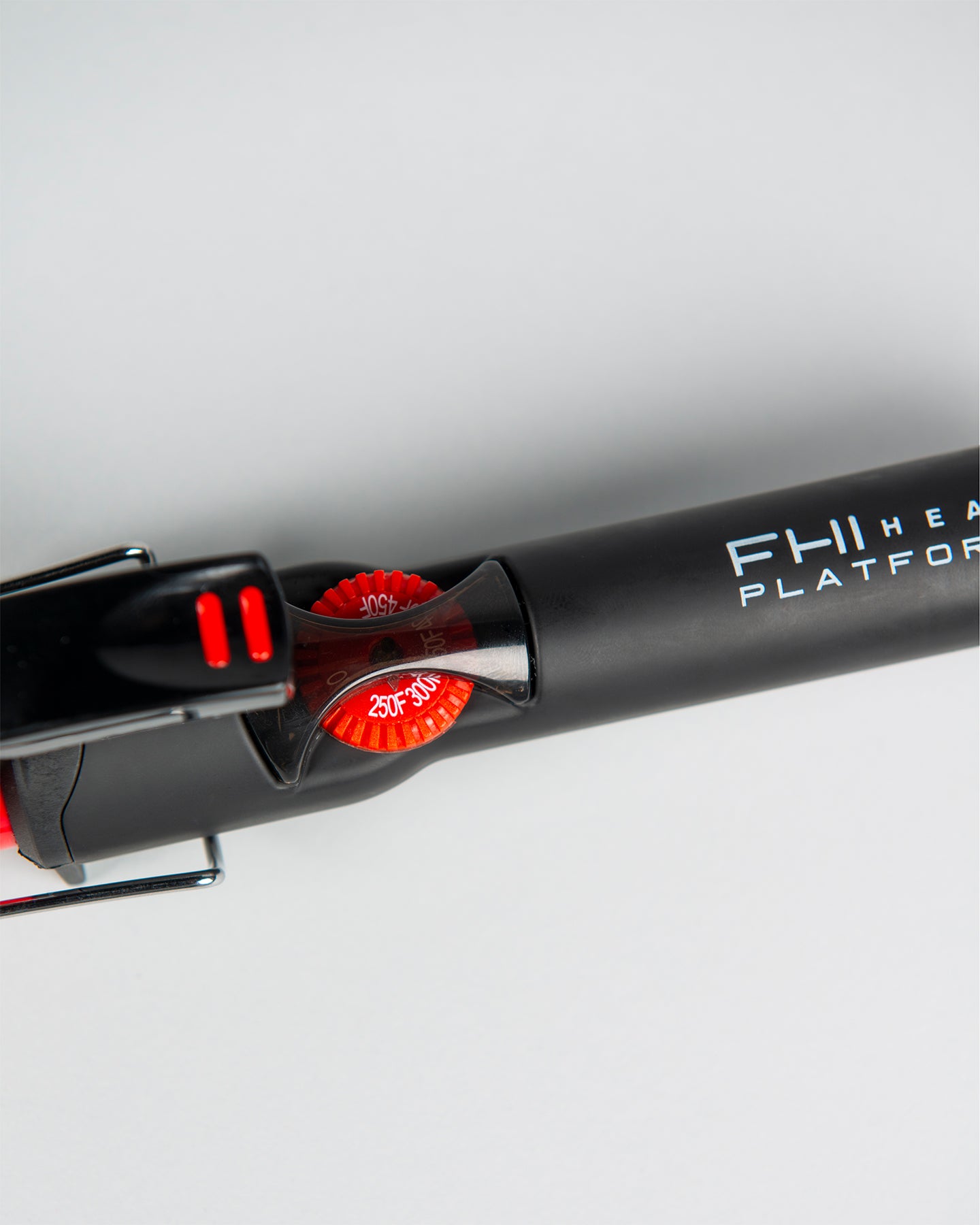 Platform Bounce Pro Curler 1 1/4 Inch - Professional Hair Curling Iron for Salon-Quality Waves & Curls - Perfect for Home Styling, Parties & Special Occasions