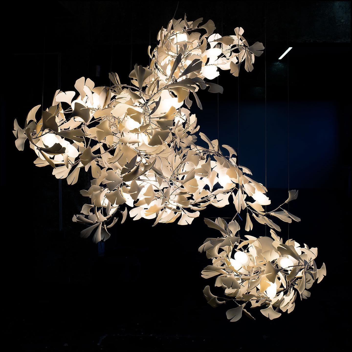 Elegant Ginkgo Leaf Chandelier - Modern Gold Ceiling Light Fixture for Dining Room, Living Room & Bedroom Decor