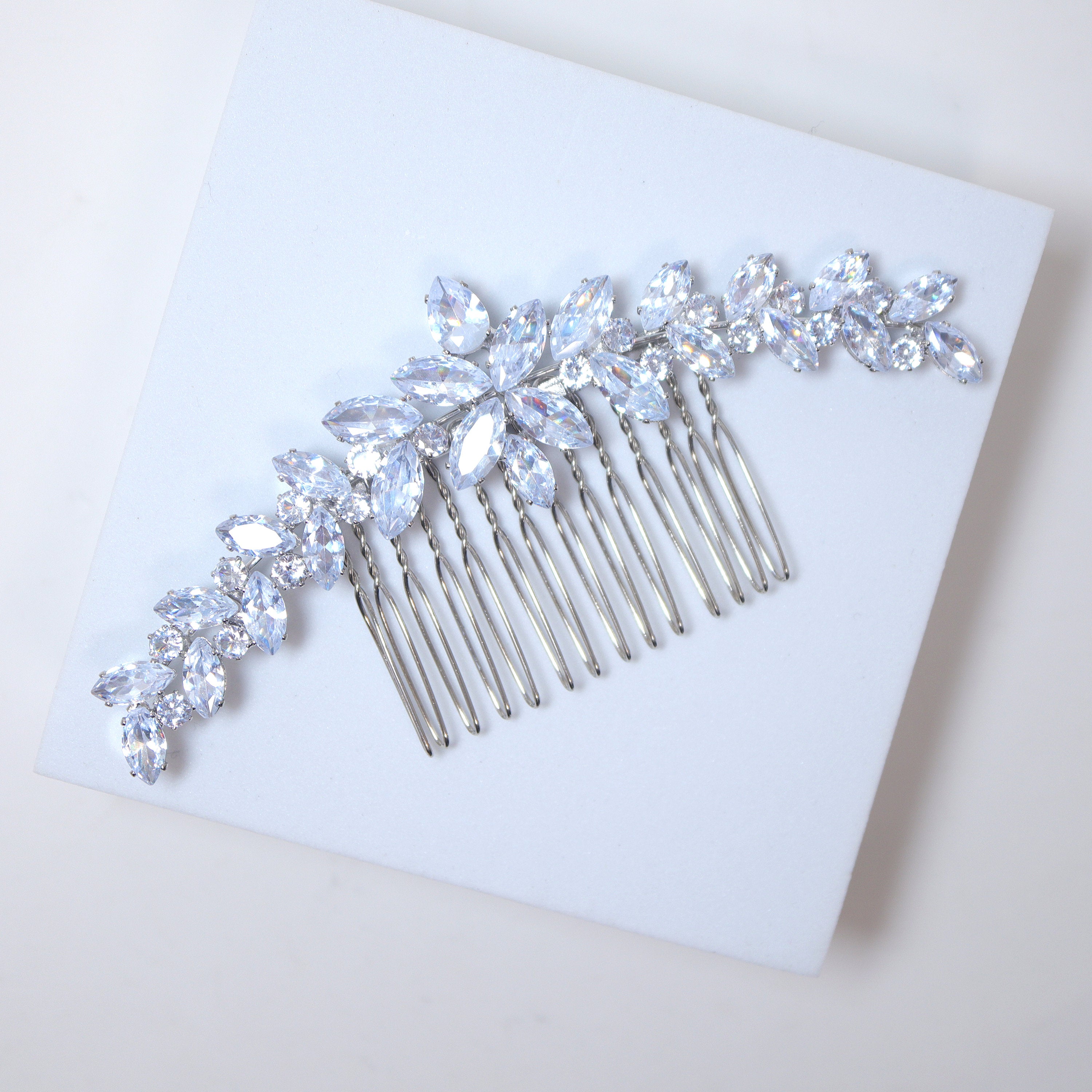 **Elegant Cubic Zirconia Half Moon Vine Leaves Bridal Hair Comb – Wedding Hair Accessory for Brides, Bridesmaids & Special Occasions**