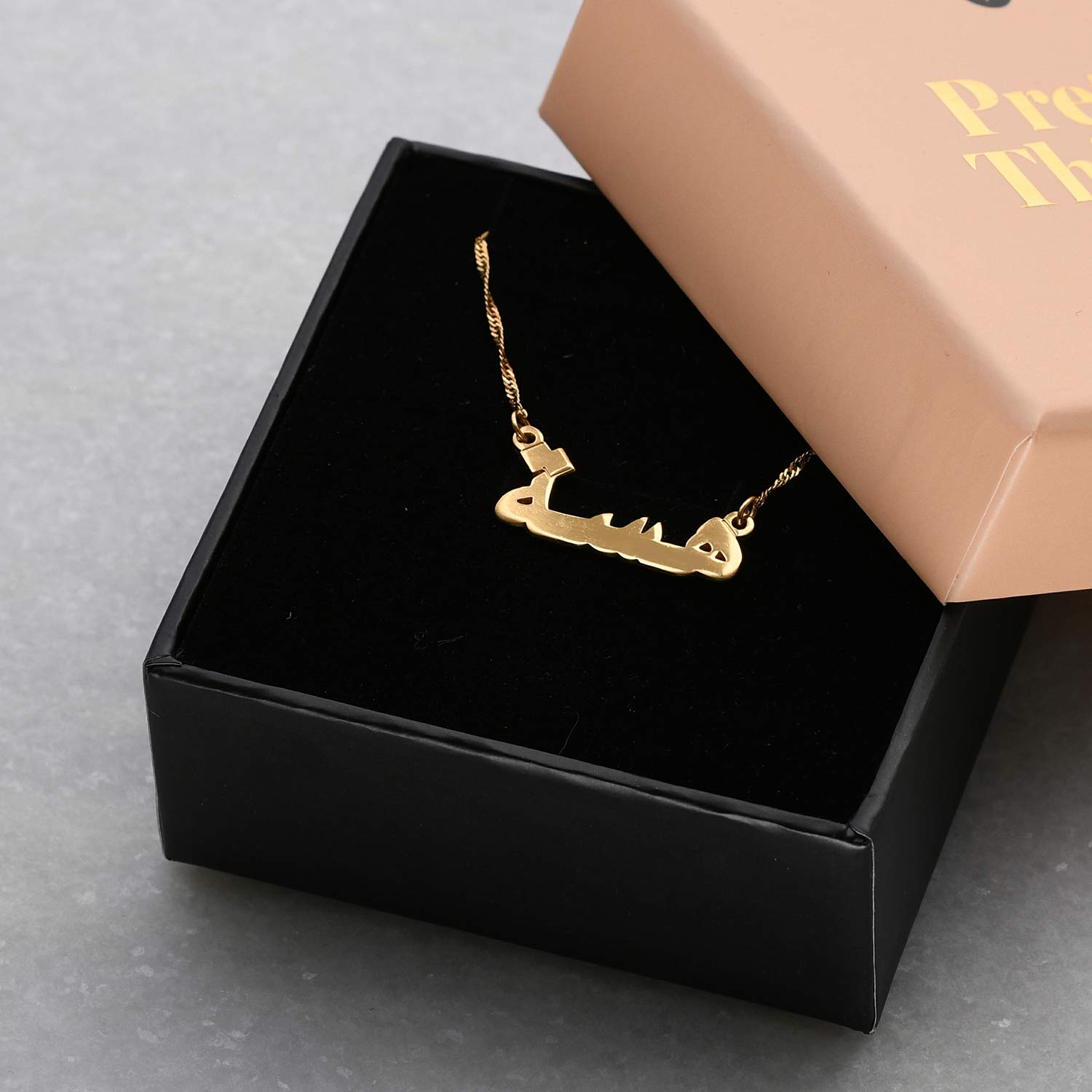 Custom Arabic Name Necklace - Personalized Nameplate Pendant Jewelry for Women - Elegant Gift for Mother's Day, Christmas, Birthday - Perfect for Everyday Wear & Special Occasions