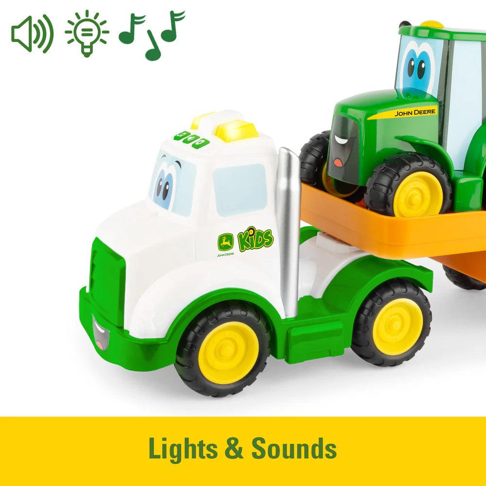 John Deere Farmin' Friends Toy Hauling Set - Tractor & Farm Animal Playset for Kids | Pretend Play, Educational Toys for Toddlers | Great for Indoor & Outdoor Farm-Themed Playtime