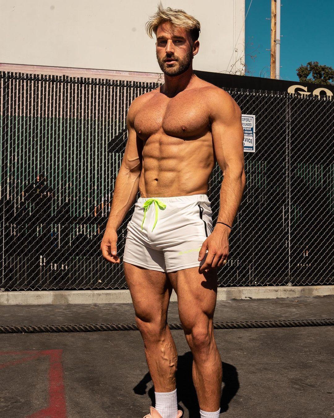 Jed North Agile 4 Gym Shorts with Zipper Pockets - White | Men's Workout Running Training Shorts for Gym & Outdoor Sports