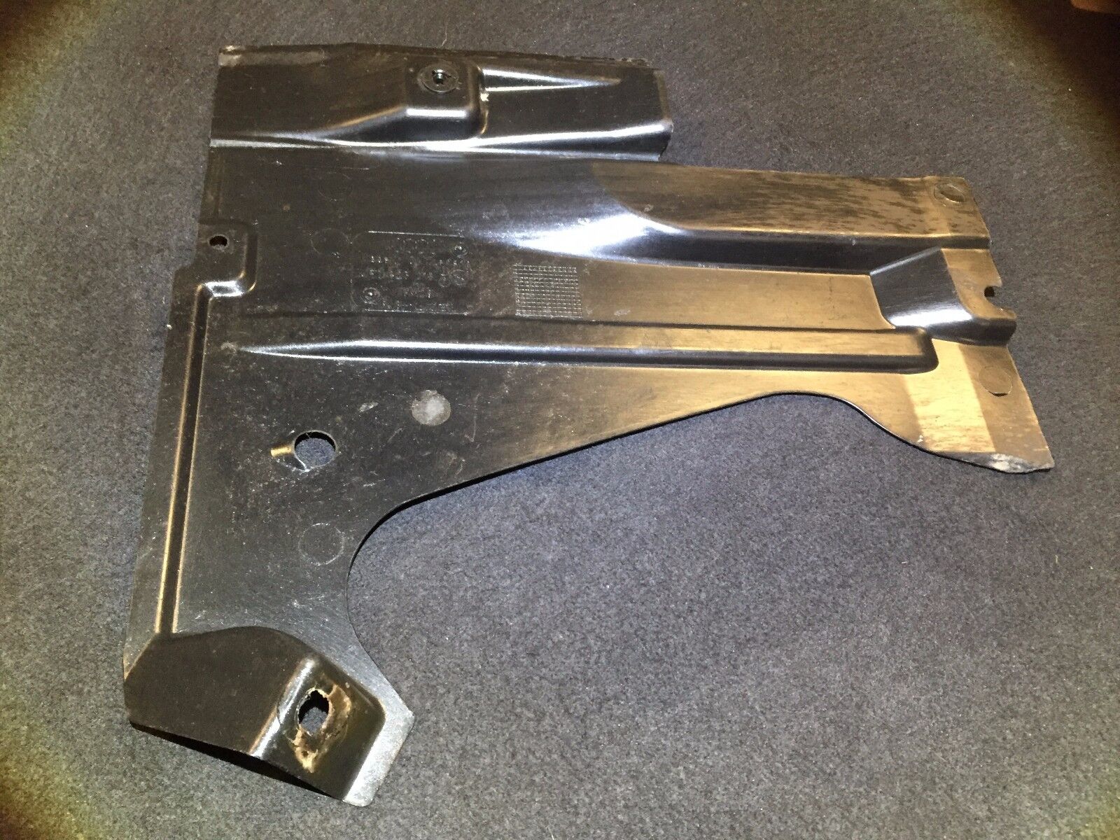 Original Audi A6 C6 (2005-2008) Left Rear Underbody Liner 4F0825215 - OEM Replacement Part for Enhanced Vehicle Protection - Perfect for Road Debris Protection and Winter Driving