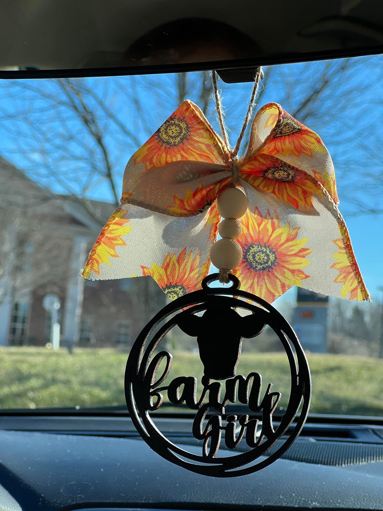 Farm Girl Cow Car Charm - Leopard Burlap Black White Red Cow Paws Ribbons Car Accessories for Interior Decor, Perfect for Country Style Vehicles and Farm-Themed Car Styling