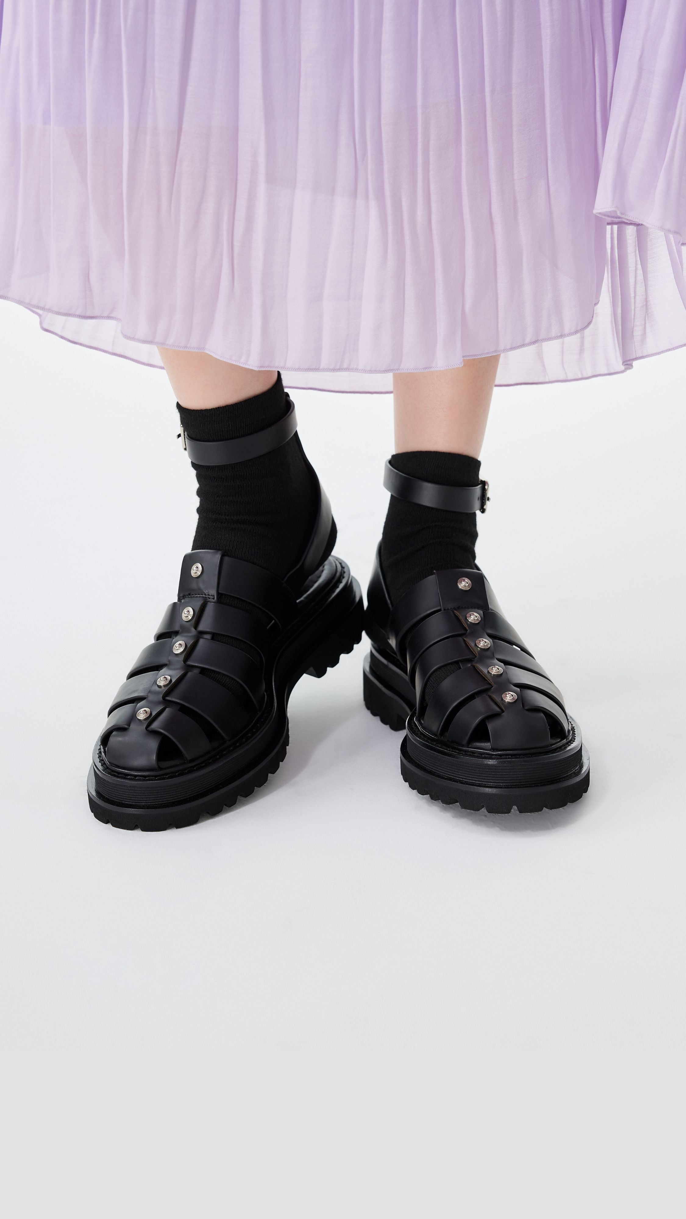 Women's Leather Strappy Sandals - Comfortable & Stylish Summer Shoes for Walking, Beach, and Casual Outings