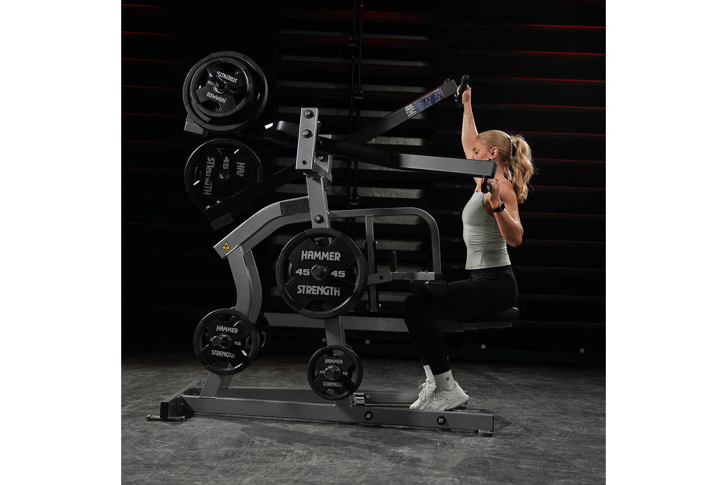 Hammer Strength Plate Loaded Iso-Lateral Wide Pulldown Machine - Professional Gym Equipment for Back Workouts & Strength Training
