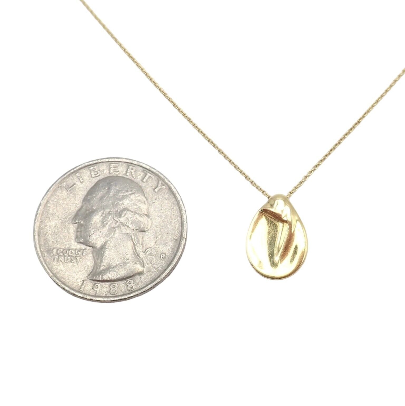 Tiffany & Co Peretti 18k Yellow Gold Madonna Pendant Necklace with Sweet Mini Chain - Elegant Jewelry Gift for Women, Perfect for Weddings, Anniversaries & Special Occasions