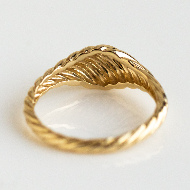 Solid Gold Twisted Signet Ring for Men & Women - Vintage Style Jewelry Gift for Weddings, Anniversaries & Special Occasions