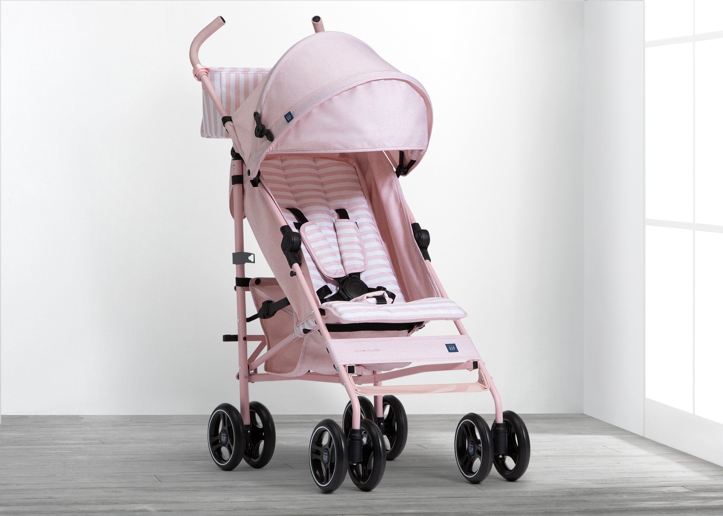 BabyGap Classic Stroller - Lightweight Compact Baby Stroller with Adjustable Canopy | Perfect for Travel, Shopping & Daily Walks