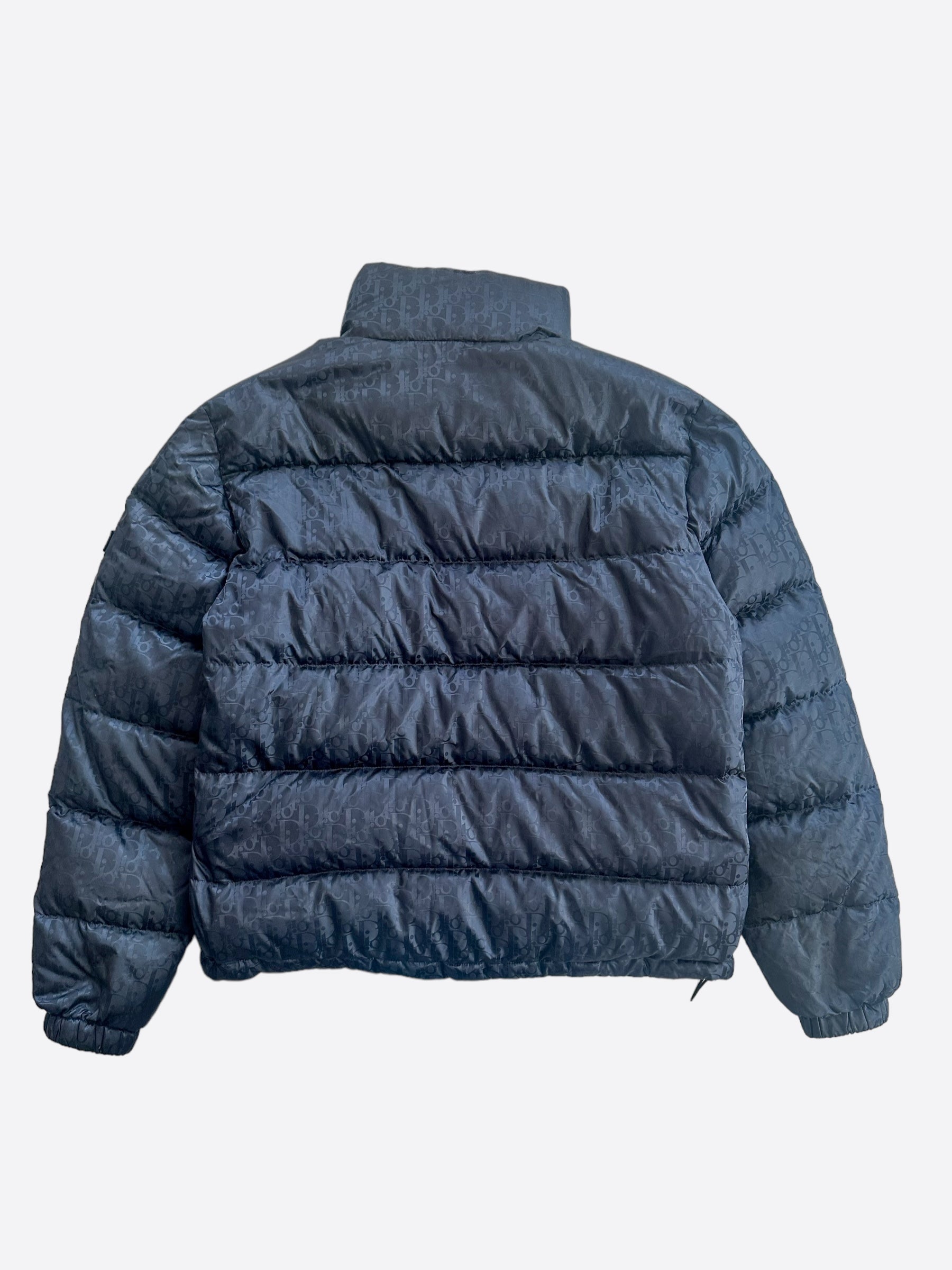Dior Navy Oblique Puffer Jacket for Women - Winter Warm Quilted Down Coat | Fashionable Outerwear for Cold Weather & Street Style