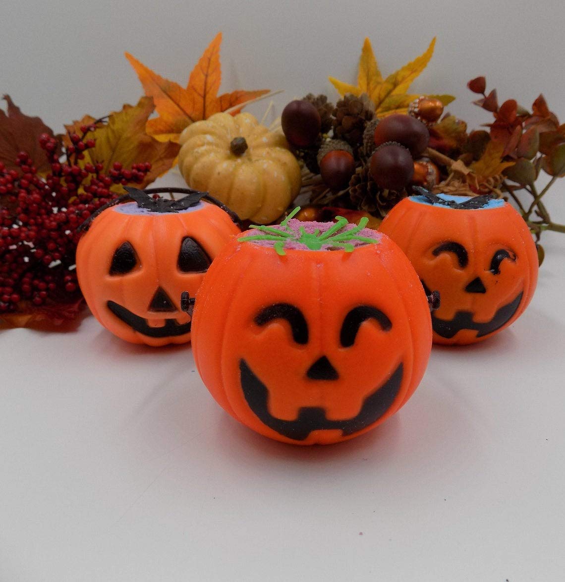 Pumpkin Cauldron Bath Bombs - Jack-O-Lantern Shaped Bath Fizzies with Berry Vanilla Scent | Halloween Spa Relaxation, Gift for Women