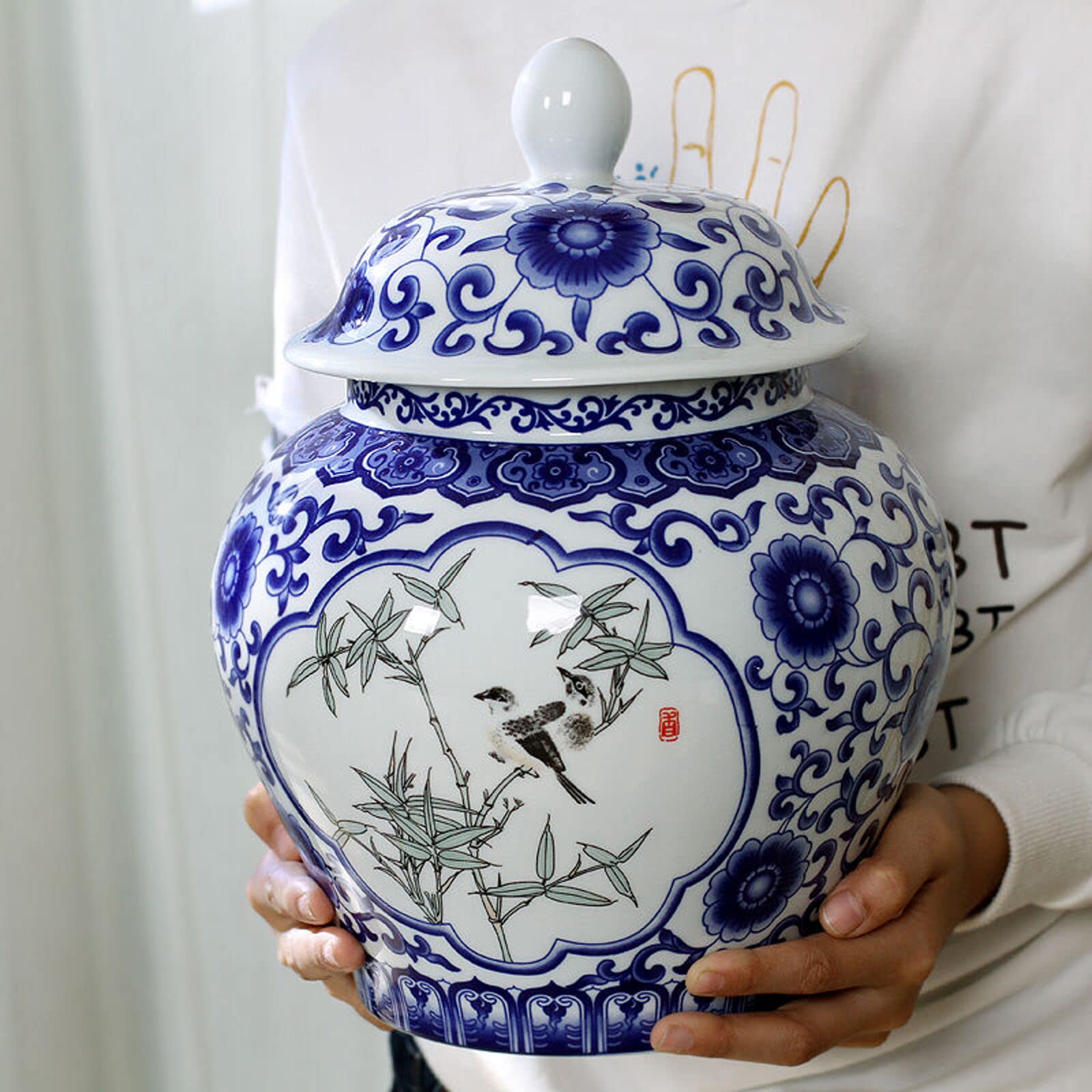 Blue and White Porcelain Vase - Ming Dynasty Style Ceramic Ginger Jar - Handcrafted Chinese Decorative Vase (H29.5cm x W22cm) for Home Decor, Wedding Centerpiece & Temple Altar Display