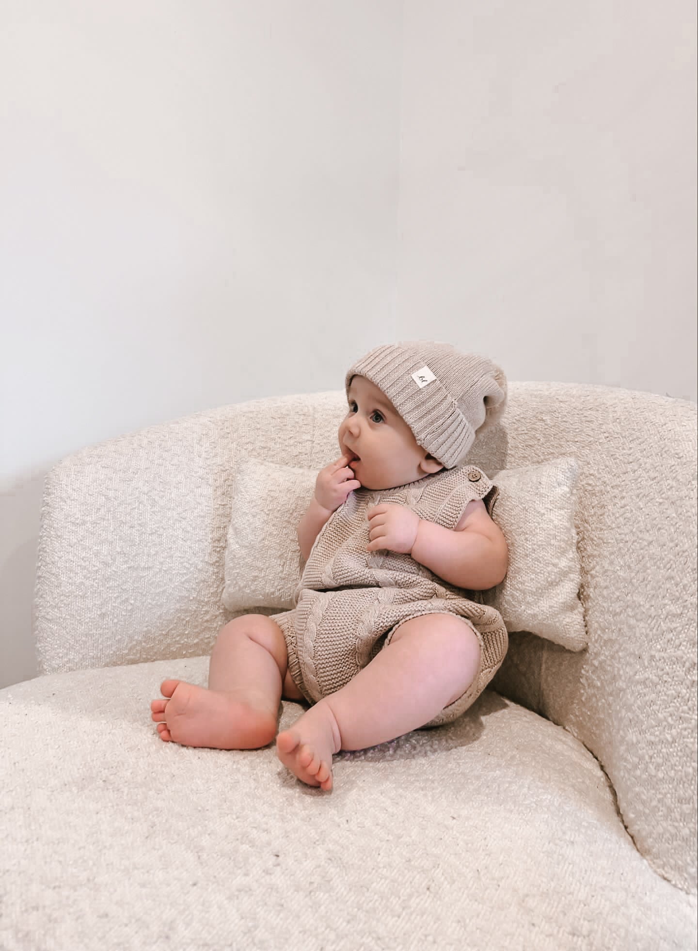 Heather Beige Cable Knit Summer Baby Romper - Soft & Breathable Outfit for Newborns, Infants & Toddlers - Perfect for Beach, Park & Family Photos