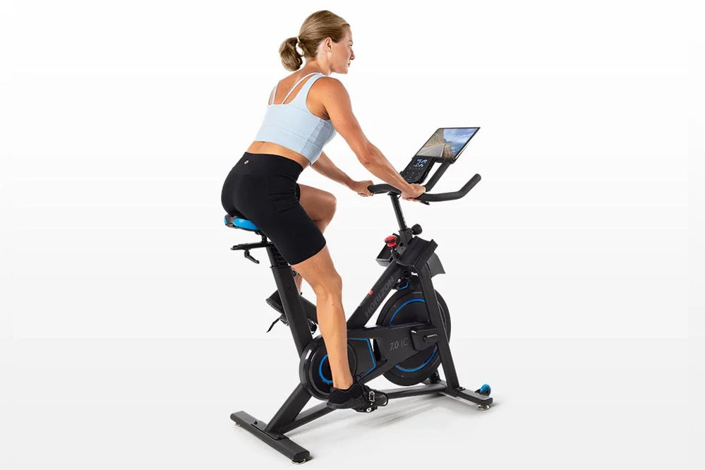 Horizon 7.0 IC Indoor Cycling Bike - Premium Home Exercise Bike for Cardio & Strength Training - Perfect for Home Gym, Apartment Workouts & Fitness Enthusiasts