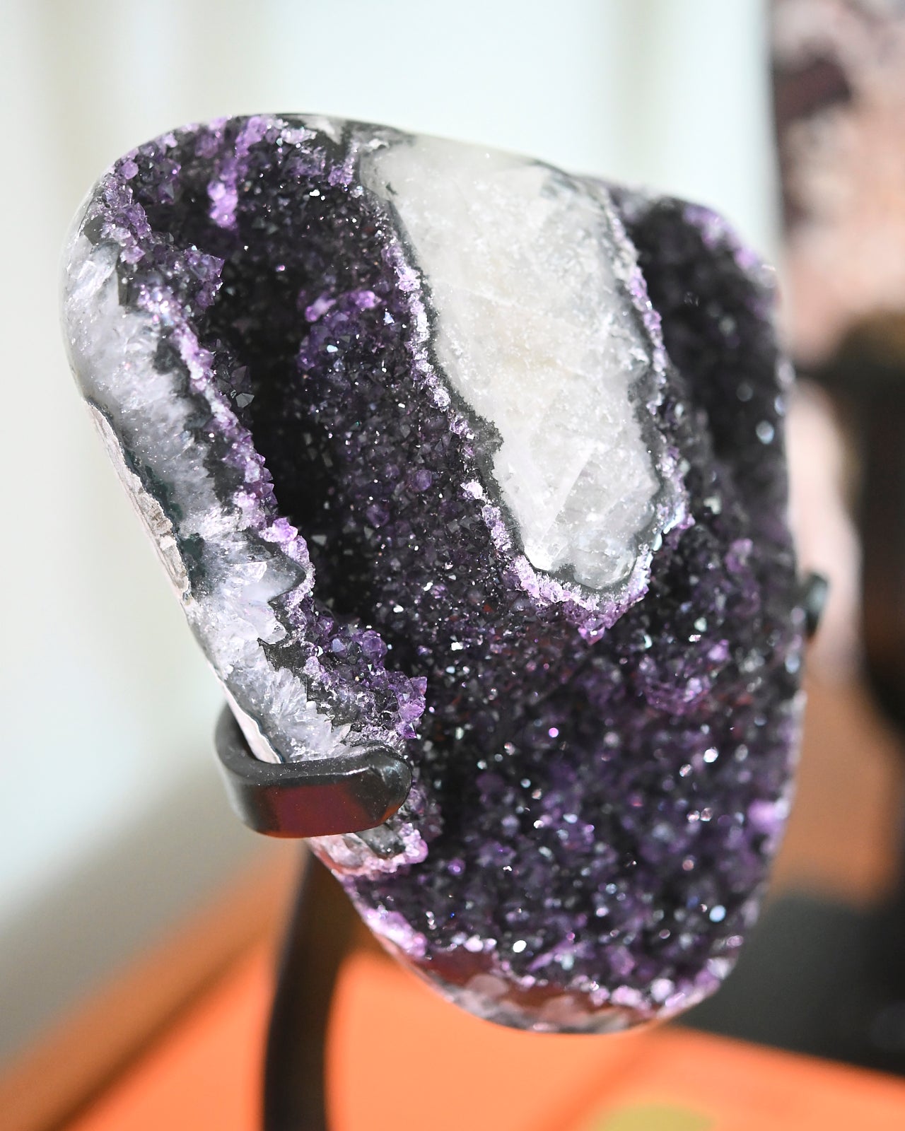 Natural Amethyst Crystal Geode on Wooden Stand - 4.8lbs Raw Purple Quartz Cluster for Home Decor, Meditation & Healing Crystal Gifts