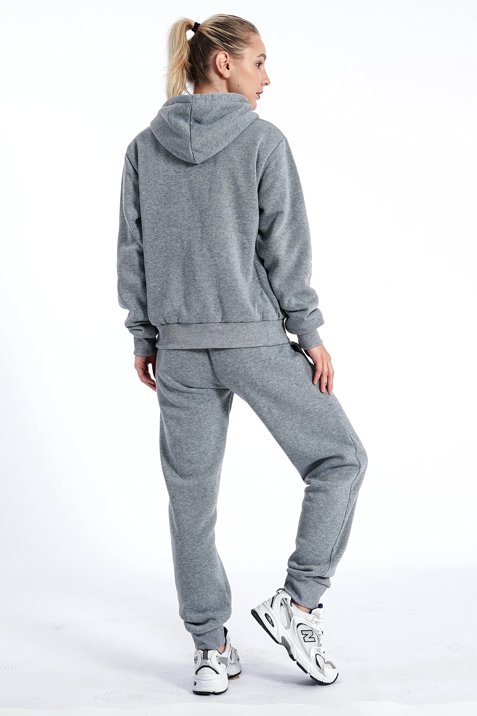 Women's Sherpa Lined Track Suits 2-Piece Set - Cozy Casual Sweatsuit for Lounge, Workout & Winter Outdoor Activities