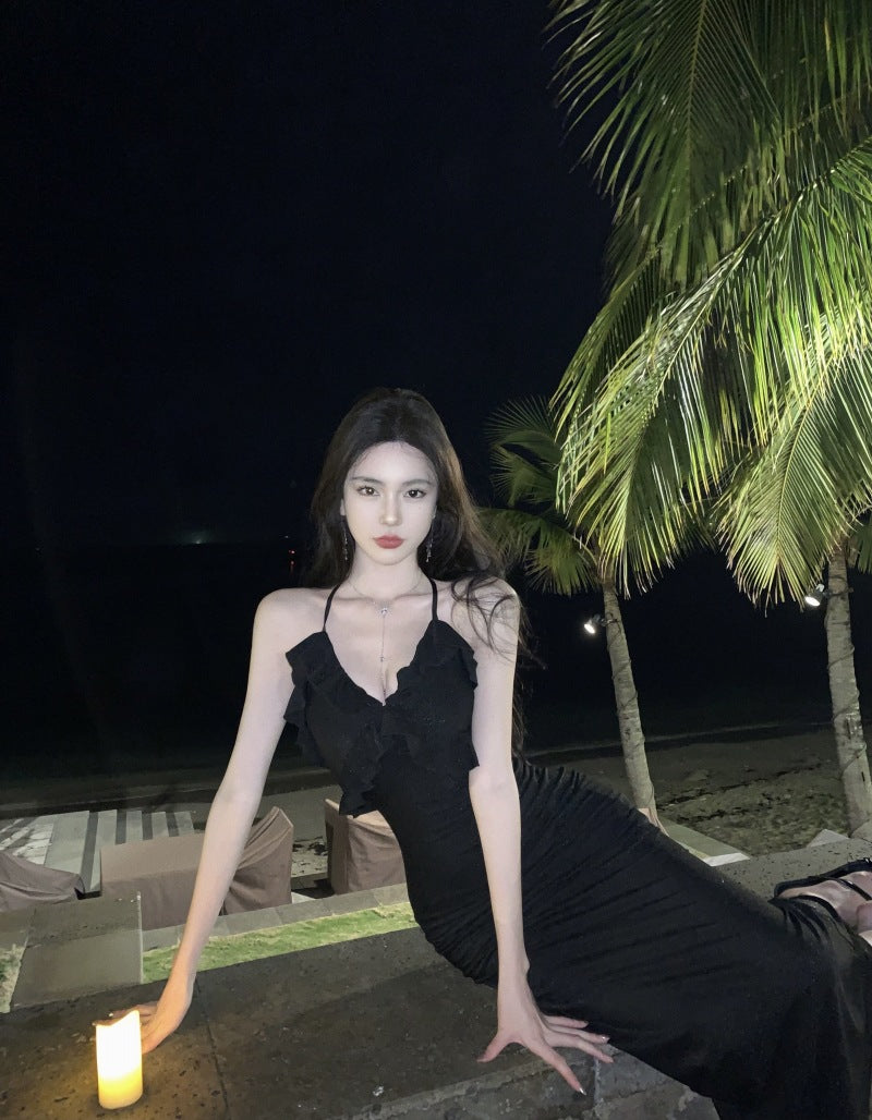 Elegant Black V-Neck Halter Mermaid Dress - French Retro Backless Long Evening Gown for Women | Perfect for Cocktail Parties, Weddings & Formal Events