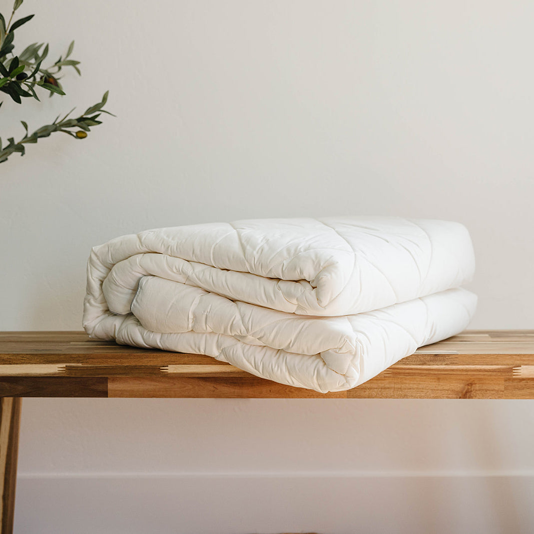 Soft Wool Comforter for Crib & Toddler - Warm & Cozy Baby Blanket for Nursery, Bedtime & Winter Snuggles
