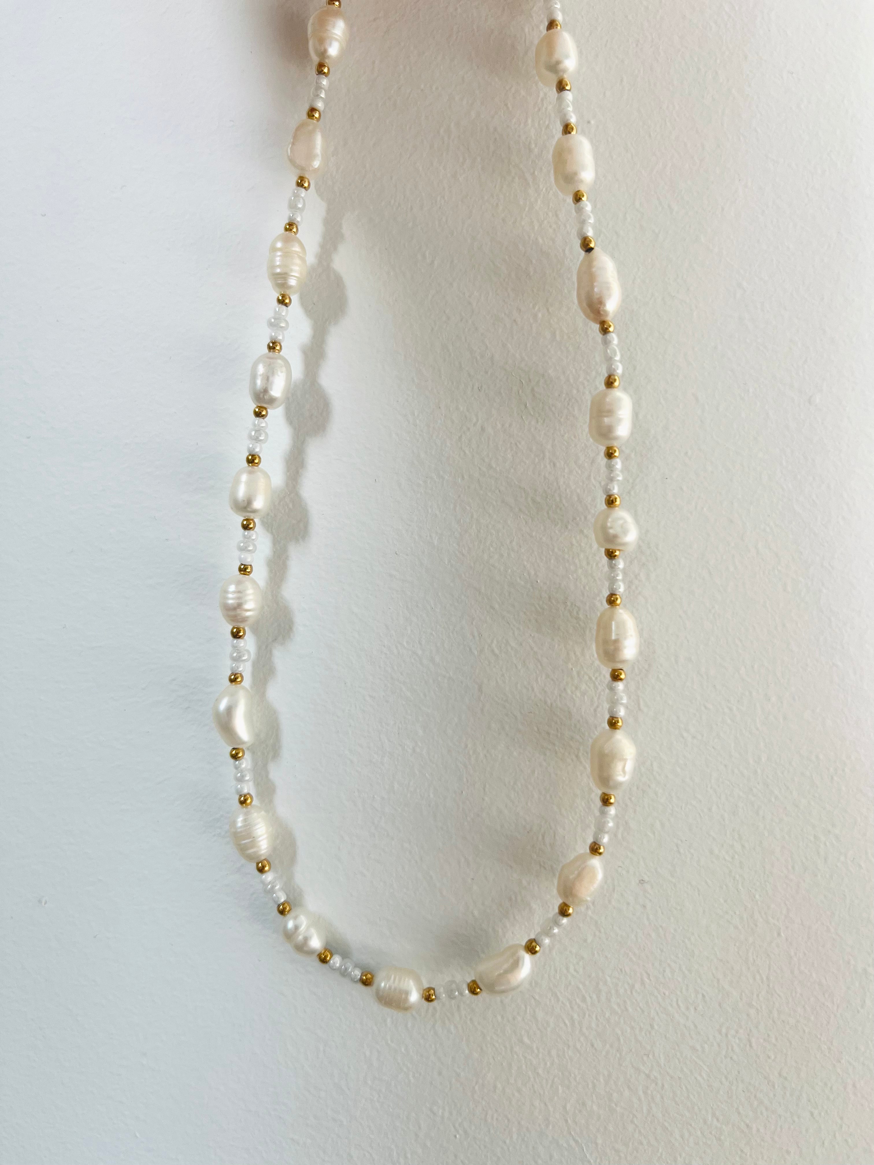 Elegant Freshwater Pearl Choker Necklace for Women - Perfect for Weddings, Parties & Special Occasions