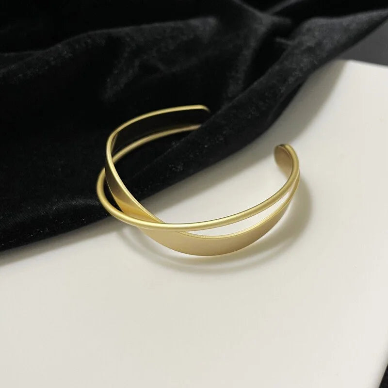 Luxury Matte Finish Mobius Bangle Bracelet - Gold/Silver Stackable Cuff for Women | Elegant Minimalist Jewelry Gift for Birthday, Anniversary & Special Occasions