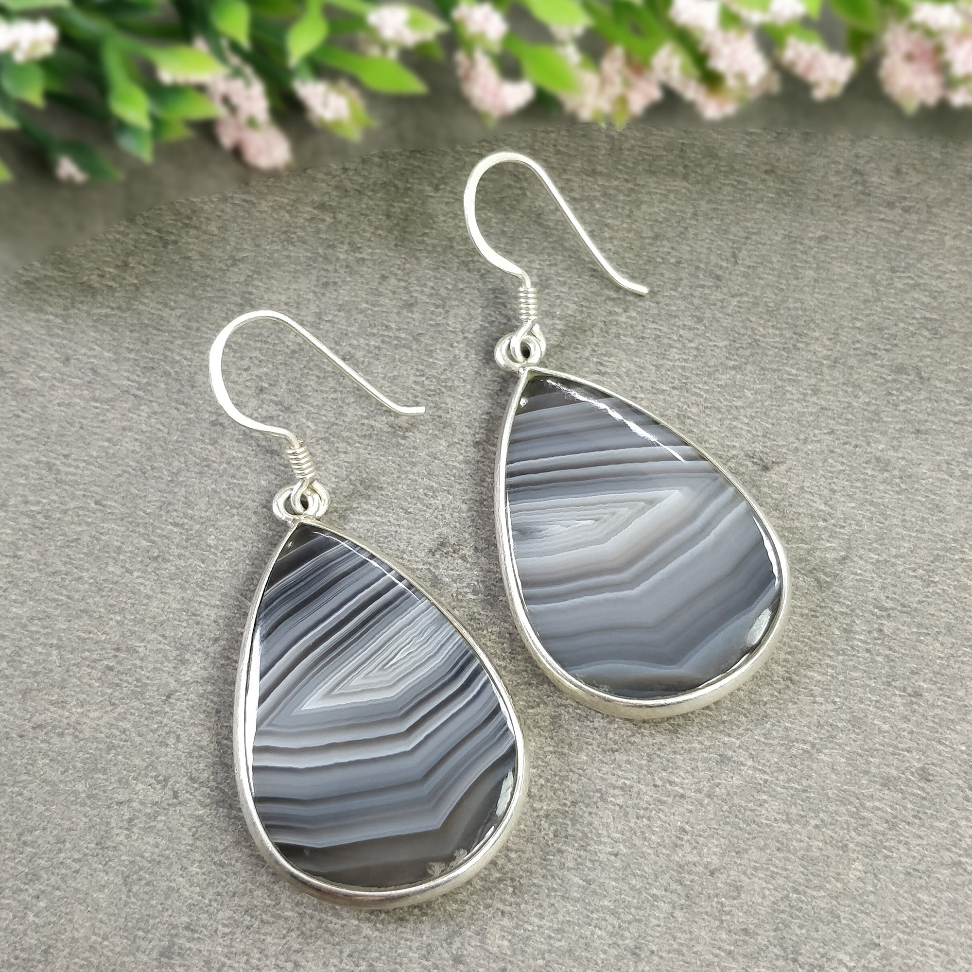 Natural Botswana Agate Gemstone Earrings - 12.52g 925 Sterling Silver Bi-Color Round Bezel Drop Dangle Hook Earrings for Women | Elegant Jewelry Gift for Birthday, Anniversary & Special Occasions