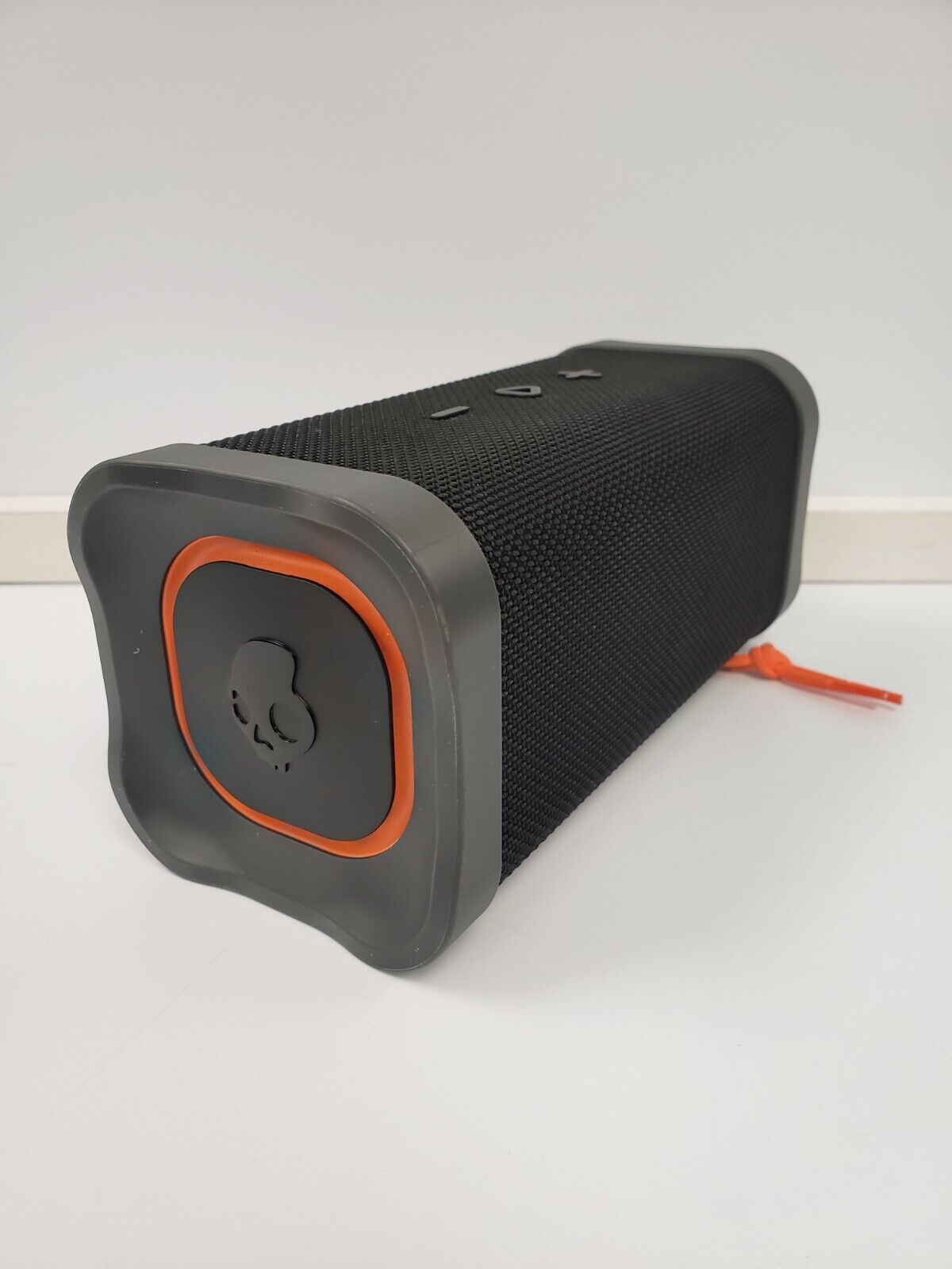 Skull Candy 2SKSK1848 Bluetooth Speaker - Portable Wireless Speaker with Powerful Bass, 12-Hour Playtime - Perfect for Outdoor Adventures, Beach Parties & Home Use