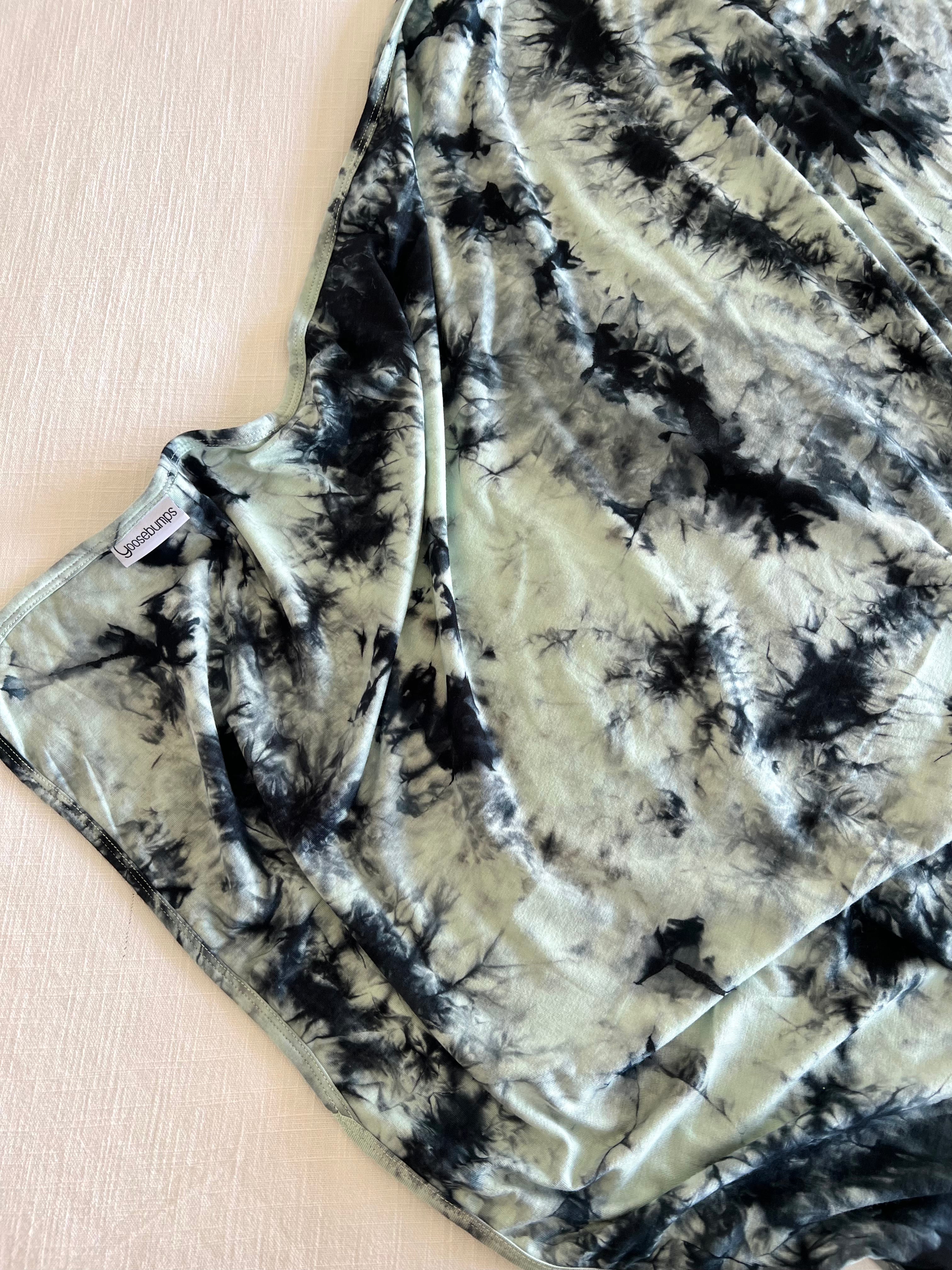 Trendy Mint Green Black Tie Dye T-Shirt for Women | Soft Cotton Casual Tee | Perfect for Summer Outfits, Music Festivals & Streetwear Fashion