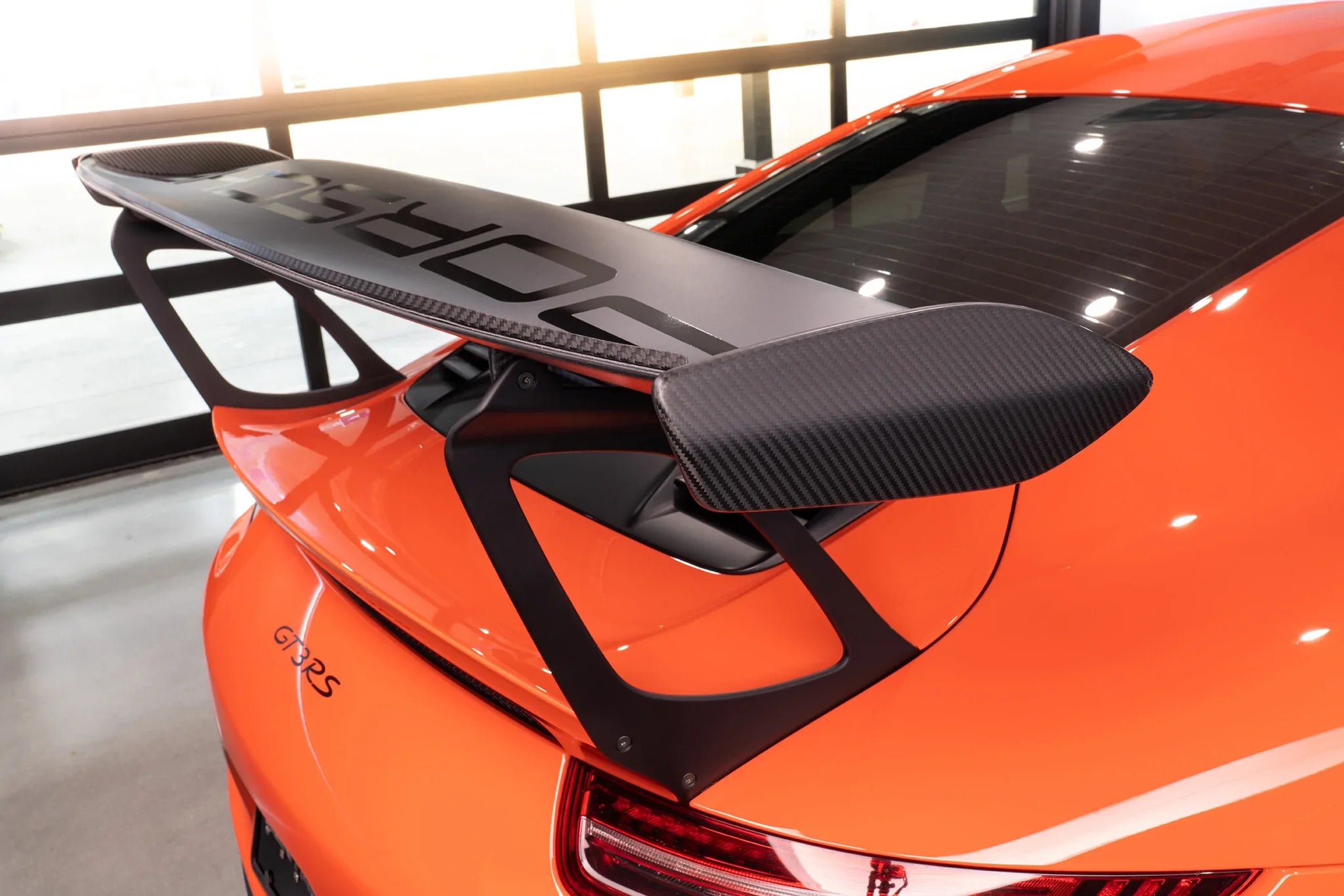 Porsche 991.1 911 GT3RS Extended Wing Risers - Performance Spoiler Upgrade for Track Racing & High-Speed Driving