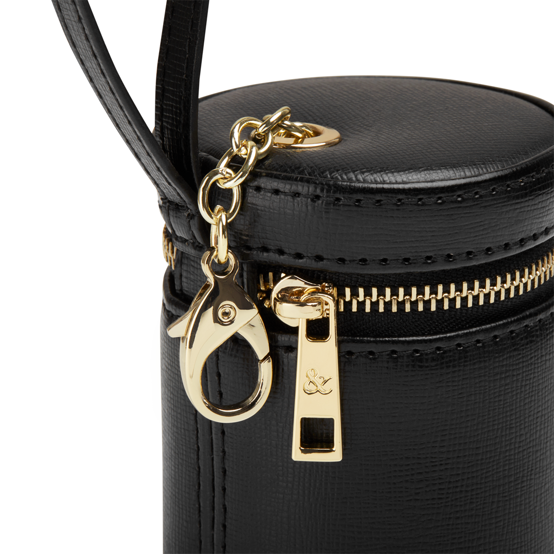 Premium Black Dog Treat Pouch - Durable & Leak-Proof for Training, Walking & Outdoor Adventures