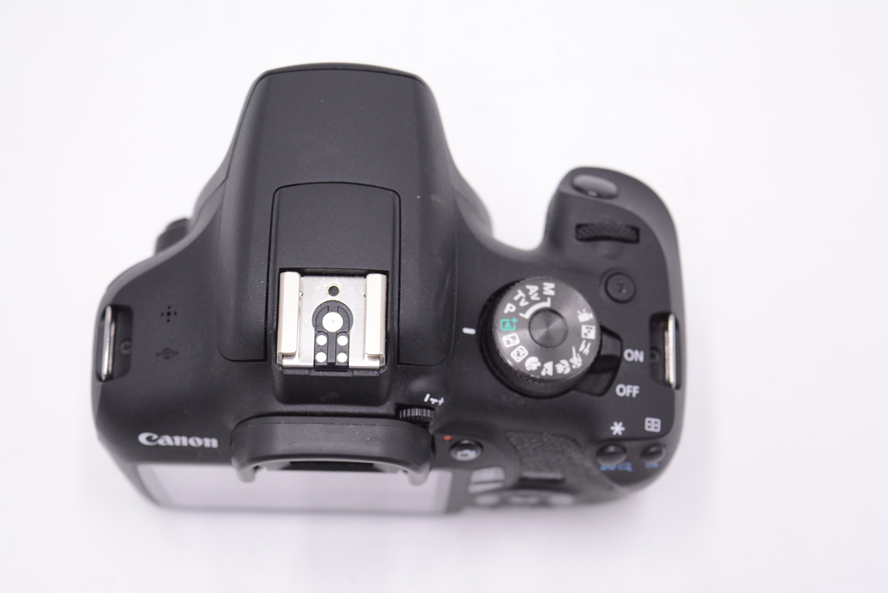 Canon EOS Rebel T7 DSLR Camera Body (Used for Parts) - Perfect for Photography Enthusiasts & Repair Projects | Capture Stunning Shots or Fix Your Gear