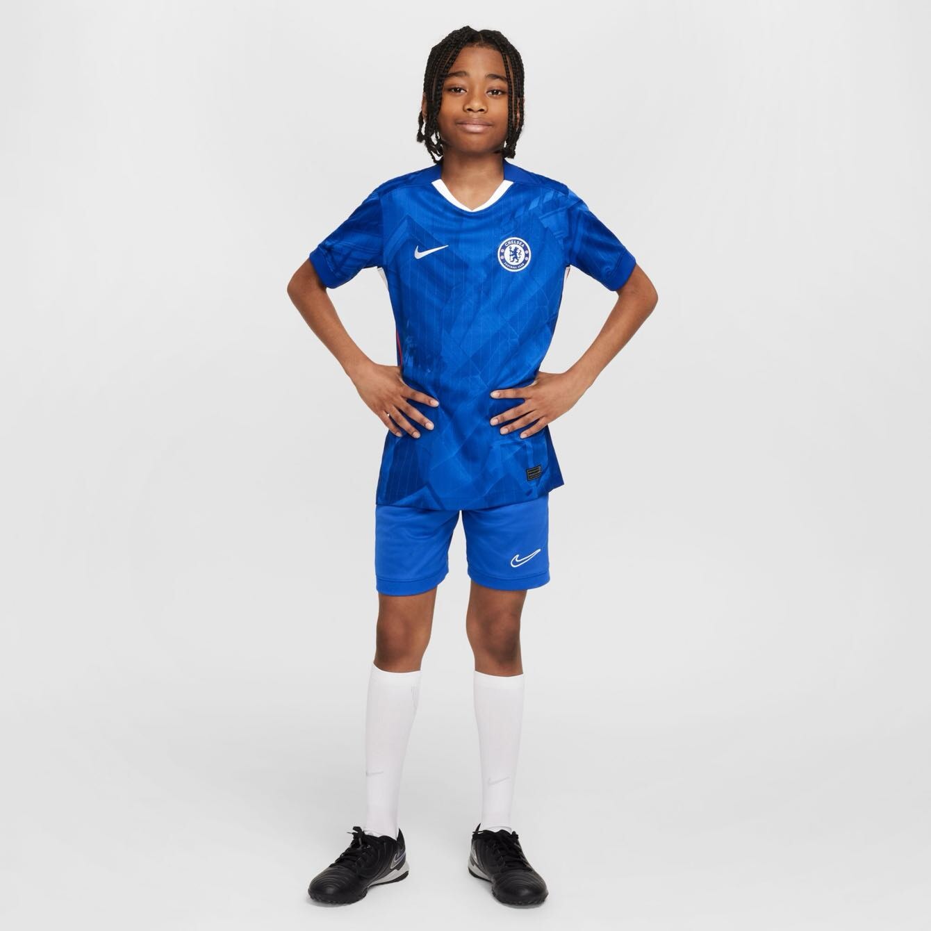 Chelsea FC 2025/26 Stadium Home Junior Jersey - Authentic Kids Soccer Jersey for Match Day & Fan Support