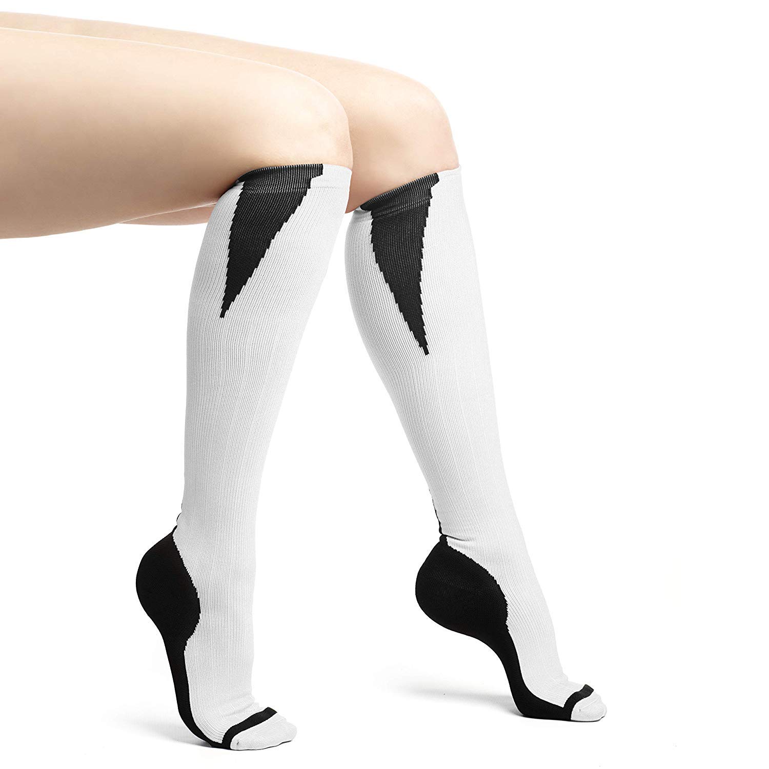 EvoNation 15-20 mmHg Graduated Compression Socks for Men & Women - Moderate Pressure Support for Running, Travel & Recovery