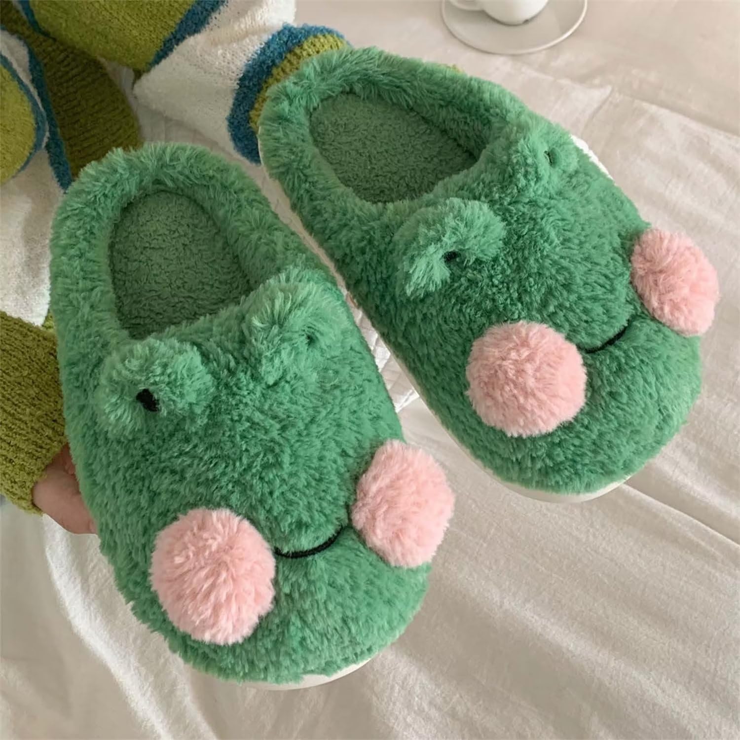 QSKPC Women's Fuzzy Memory Foam Slippers - Cozy Animal House Shoes for Indoor & Outdoor Use - Perfect for Bedroom, Lounge & Home Comfort