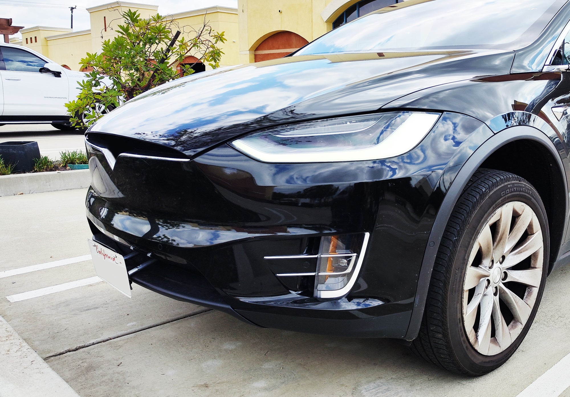 Premium Front Lower Bumper Grille Mesh Mount License Plate Bracket for Tesla Model S & X - Durable Car Accessory for Enhanced Style & Protection (Perfect for Road Trips & Daily Commuting)