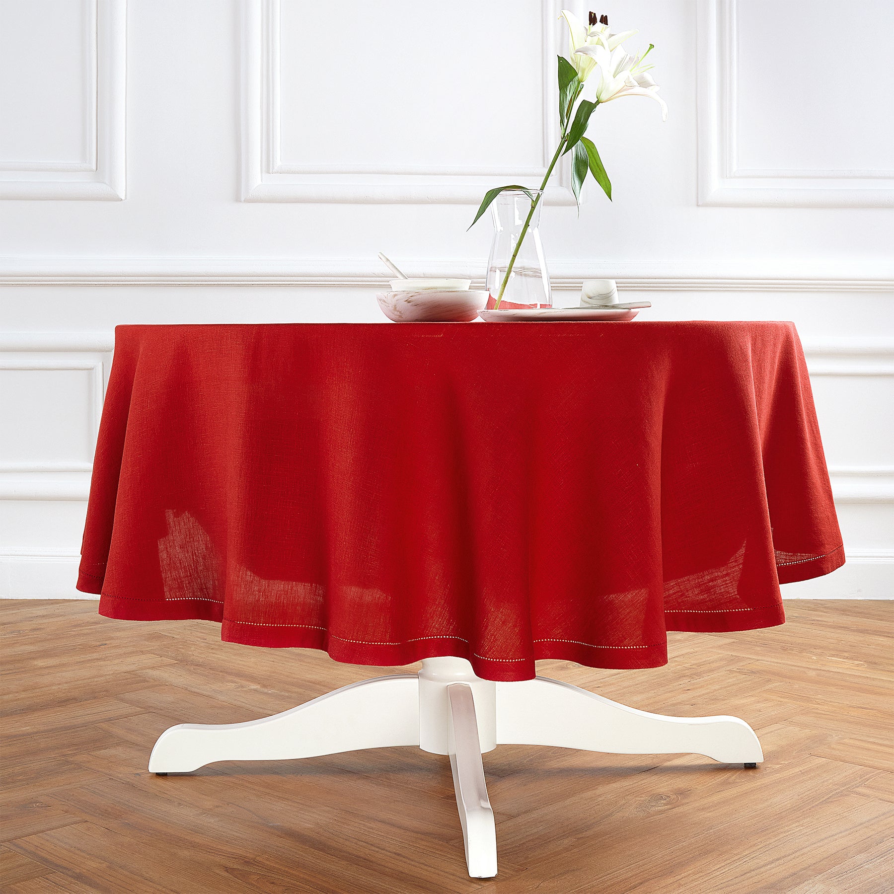 Sonoma Hemstitch Round Tablecloth - 60 Inch White Linen Table Cover for Dining, Parties & Special Events | Elegant & Durable Home Decor