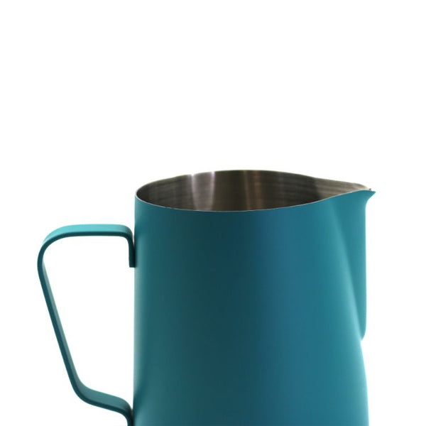 Premium Rhino Classic Milk Frothing Pitcher 450ml (15oz) - Barista-Grade Stainless Steel Milk Jug for Perfect Latte Art & Cappuccino Foam - Ideal for Home & Professional Coffee Shops, Cafes, and Espresso Bars