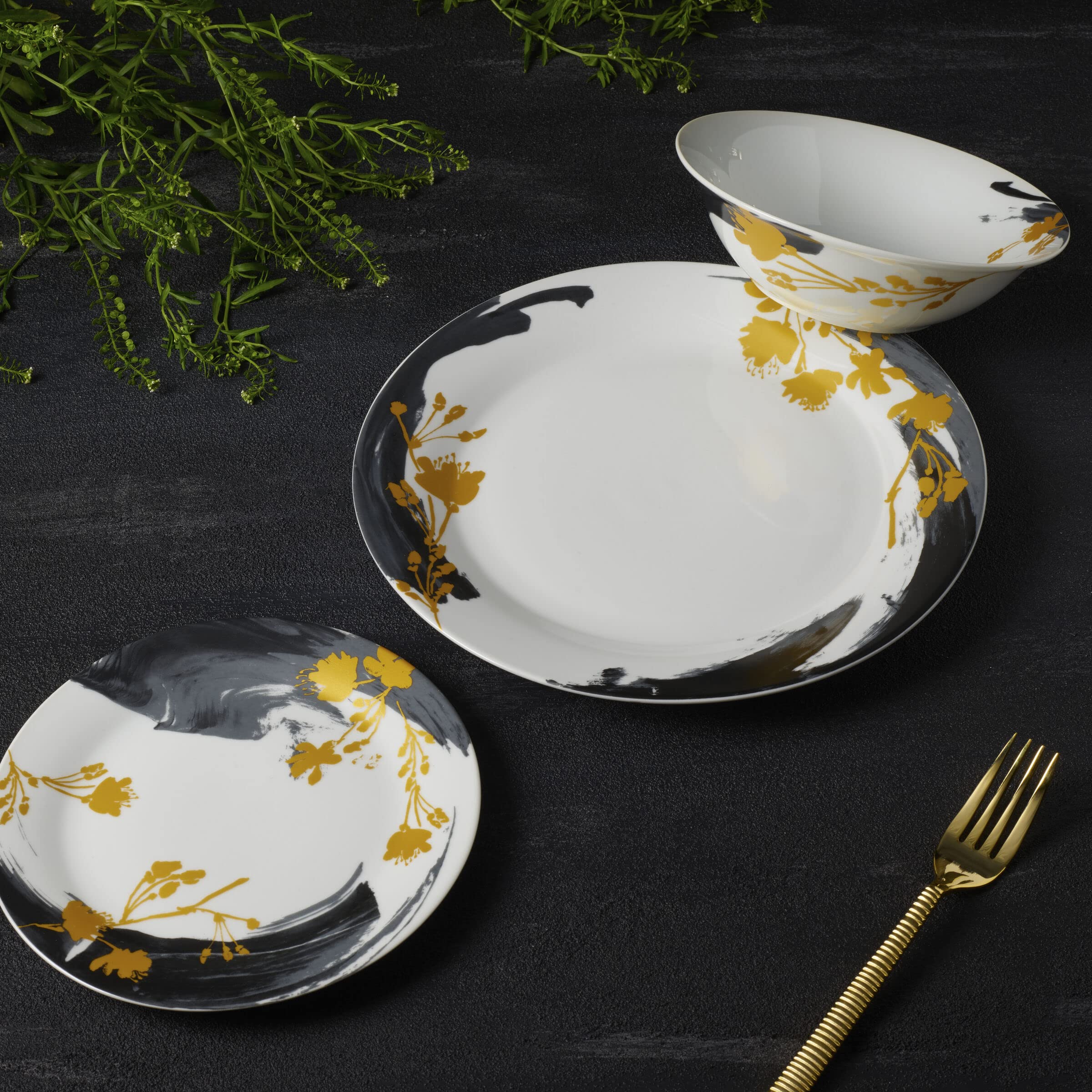 Fitz & Floyd Carmen 24-Piece Dinnerware Set - Service for 8, Colorful Porcelain Dinner Plates, Bowls & Cups - Elegant Table Setting for Holidays, Dinner Parties & Family Gatherings