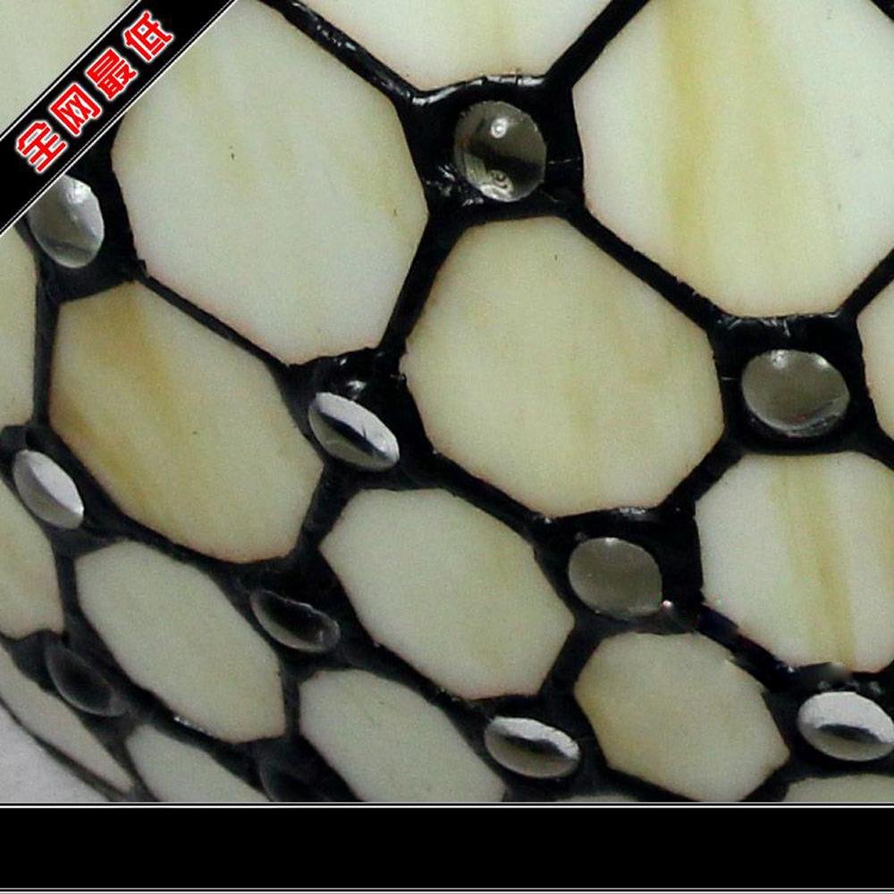 Tiffany Beige Lattice Wall Sconce - European Style Bedside Lighting for Bedroom, Hallway & Bathroom | Decorative Beaded Wall Light Fixture for Corridor, Balcony & Home Decor