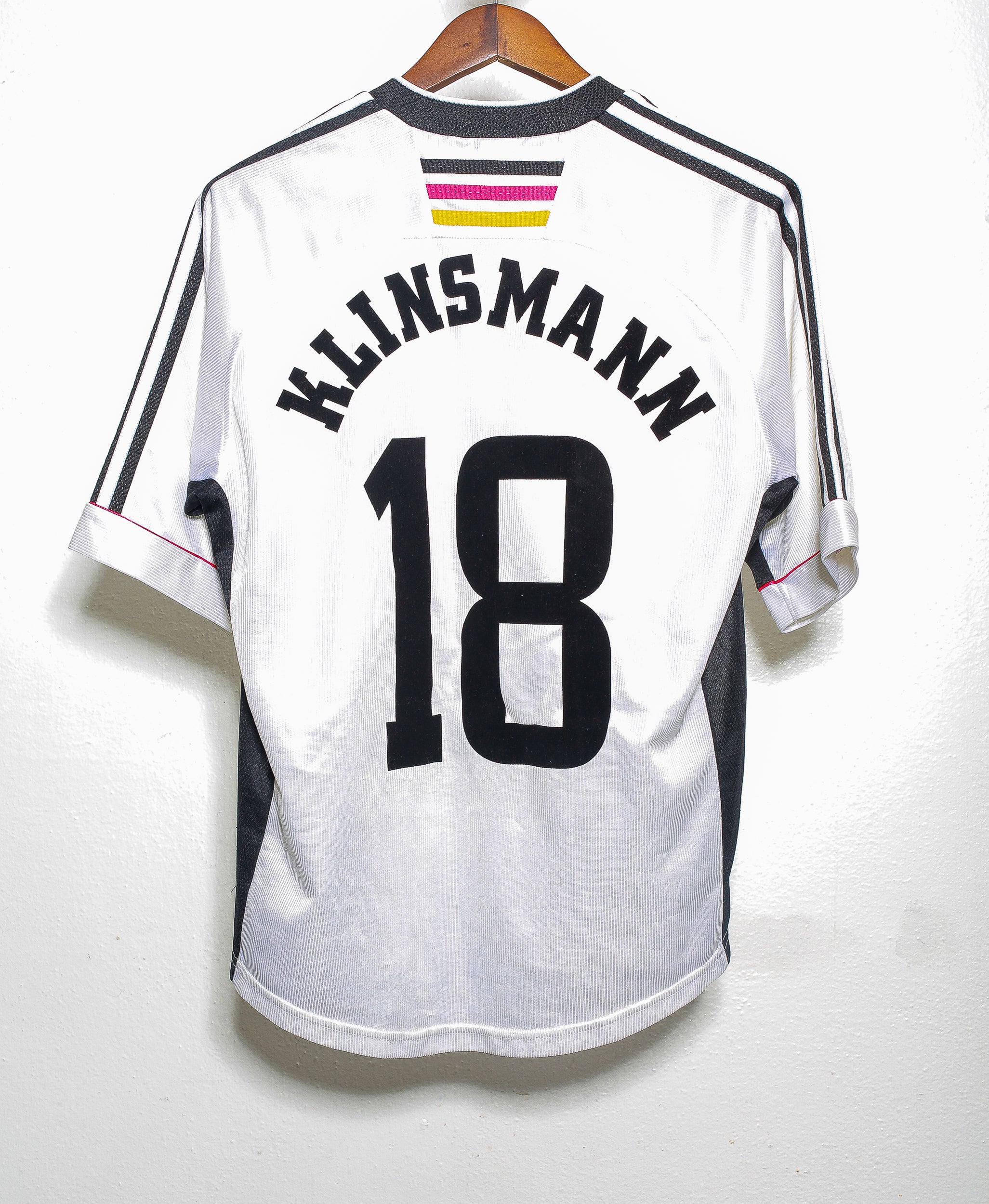 Authentic 1998 Germany Home Soccer Jersey #18 Klinsmann (Size M) - Vintage Football Shirt for Collectors & Fans - Perfect for Matches, Cosplay, and Sports Memorabilia