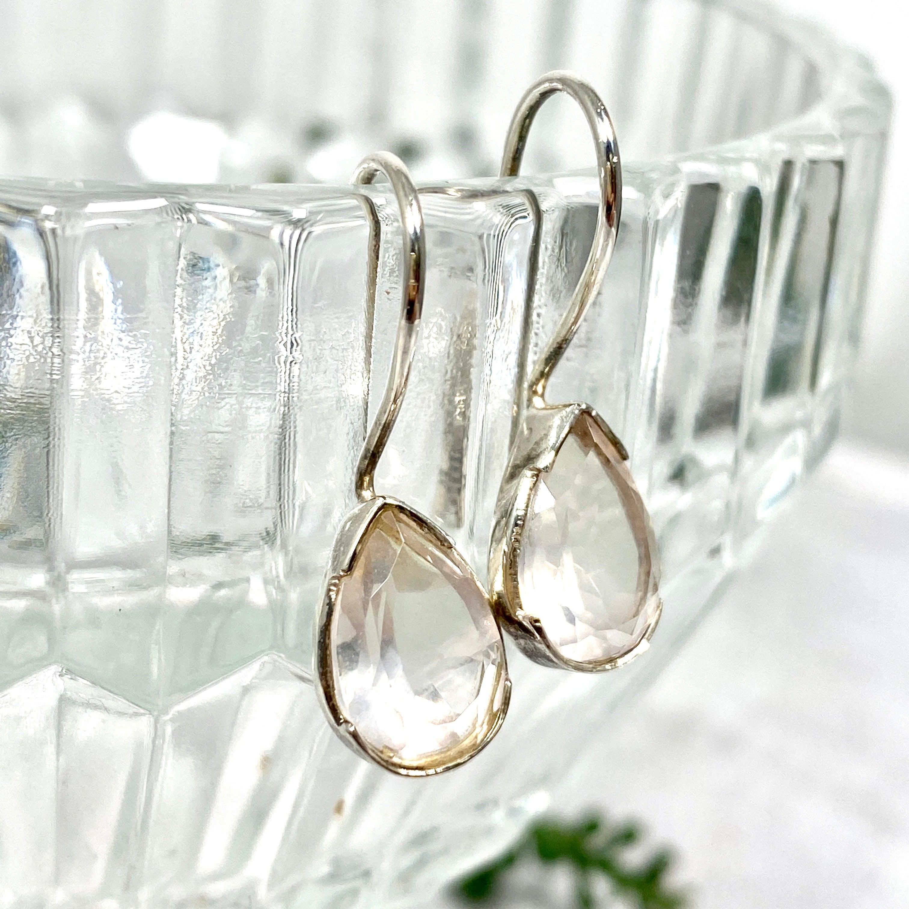 Natural Rose Quartz Faceted Teardrop Earrings for Women - Healing Crystal Dangle Earrings - Elegant Jewelry Gift for Birthday, Wedding & Everyday Wear