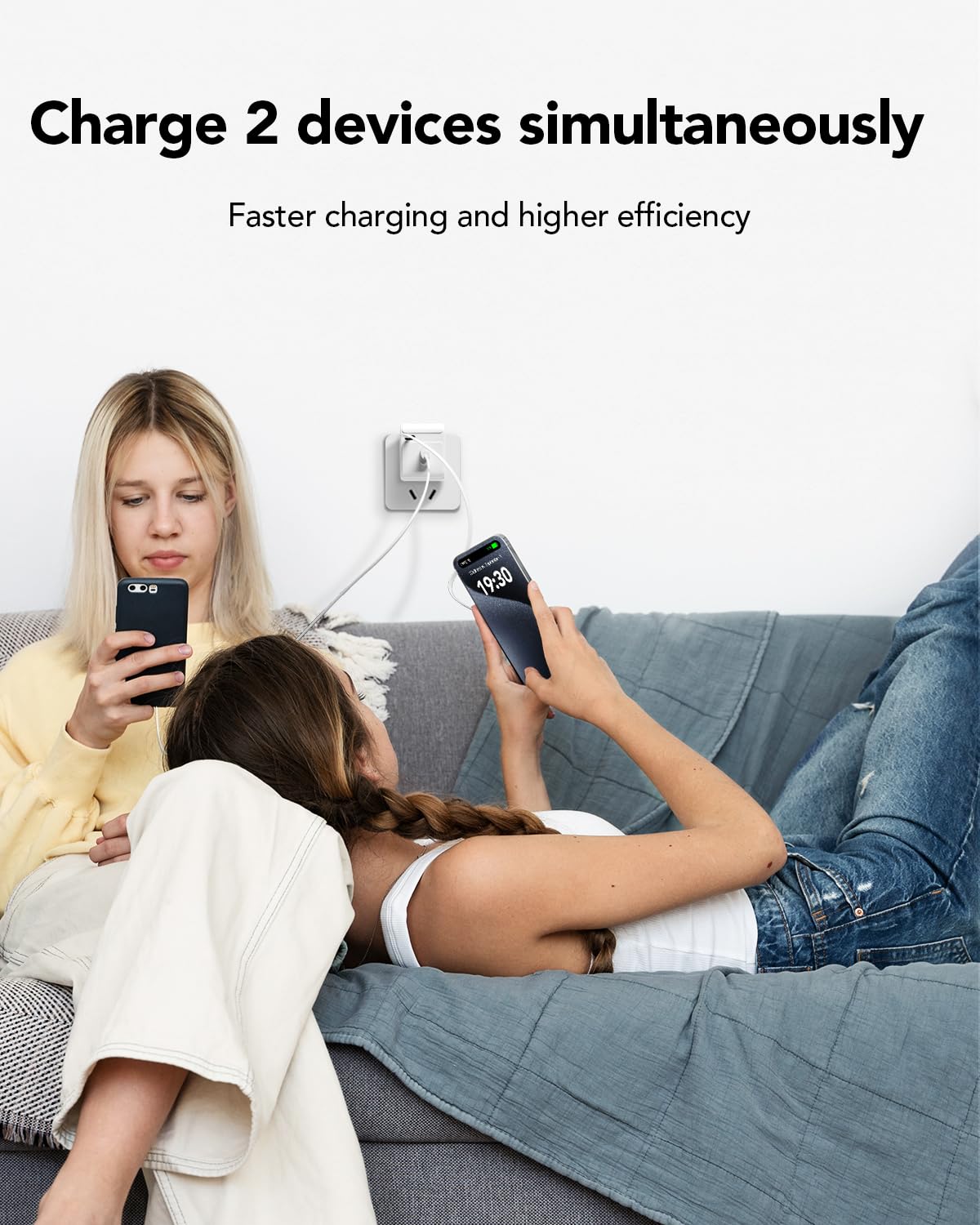35W PD Fast USB Retractable Wall Charger - Compact Portable Charger Block for Apple iPhone 15/14, iPad, Tablet & Multiple Devices | Perfect for Travel, Home & Office Use