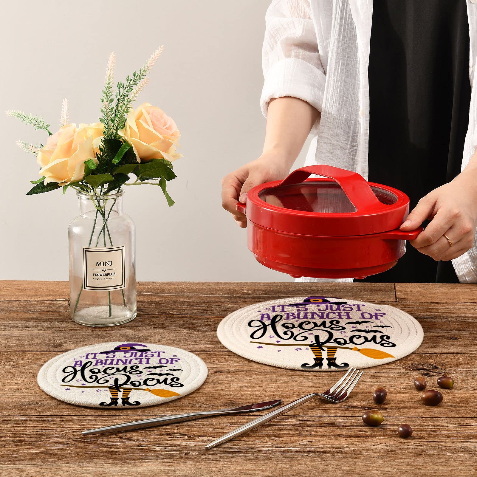Halloween Witch Kitchen Pot Holders 2 Pack - 'It's Just A Bunch of Hocus Pocus' Trivet Mats Set - 100% Cotton Round Thread Weave Hot Pads - Stylish Coasters for Baking, Cooking, Cups & Dining Counter - Perfect for Halloween Parties, Kitchen Decor & Gift Giving