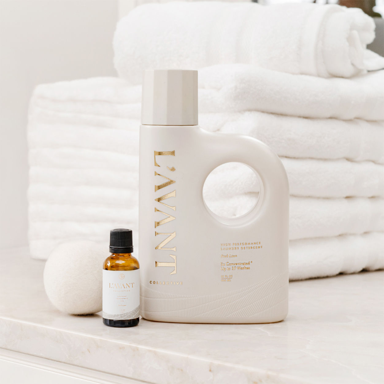 Fresh Linen Scented Laundry Essential Oil - Natural Fabric Softener & Detergent Booster for Clothes, Sheets & Towels - Perfect for Laundry Day & Home Refresh