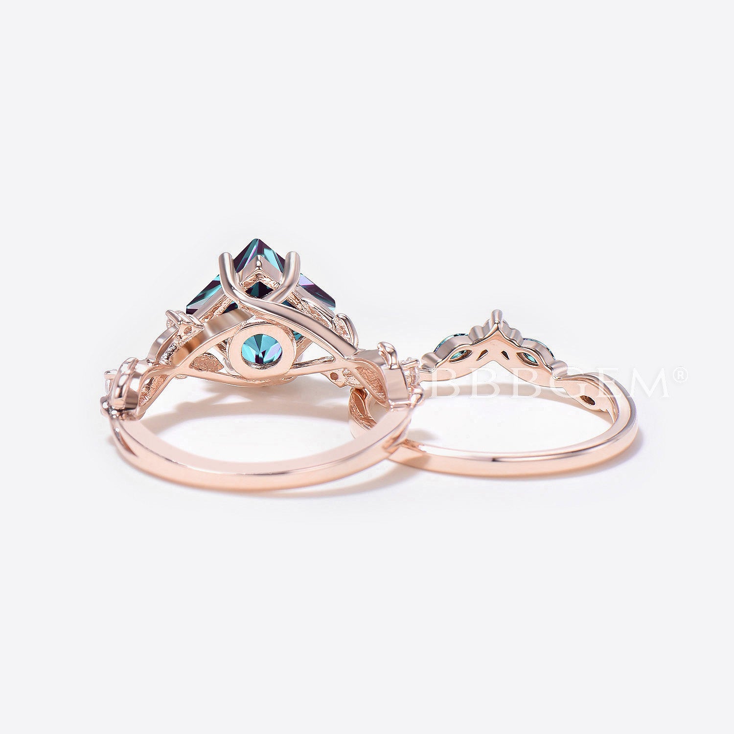 Princess Color Changing Alexandrite Twisted Ring - Nature Inspired Bridal Jewelry Set for Engagement, Wedding & Anniversary Gifts