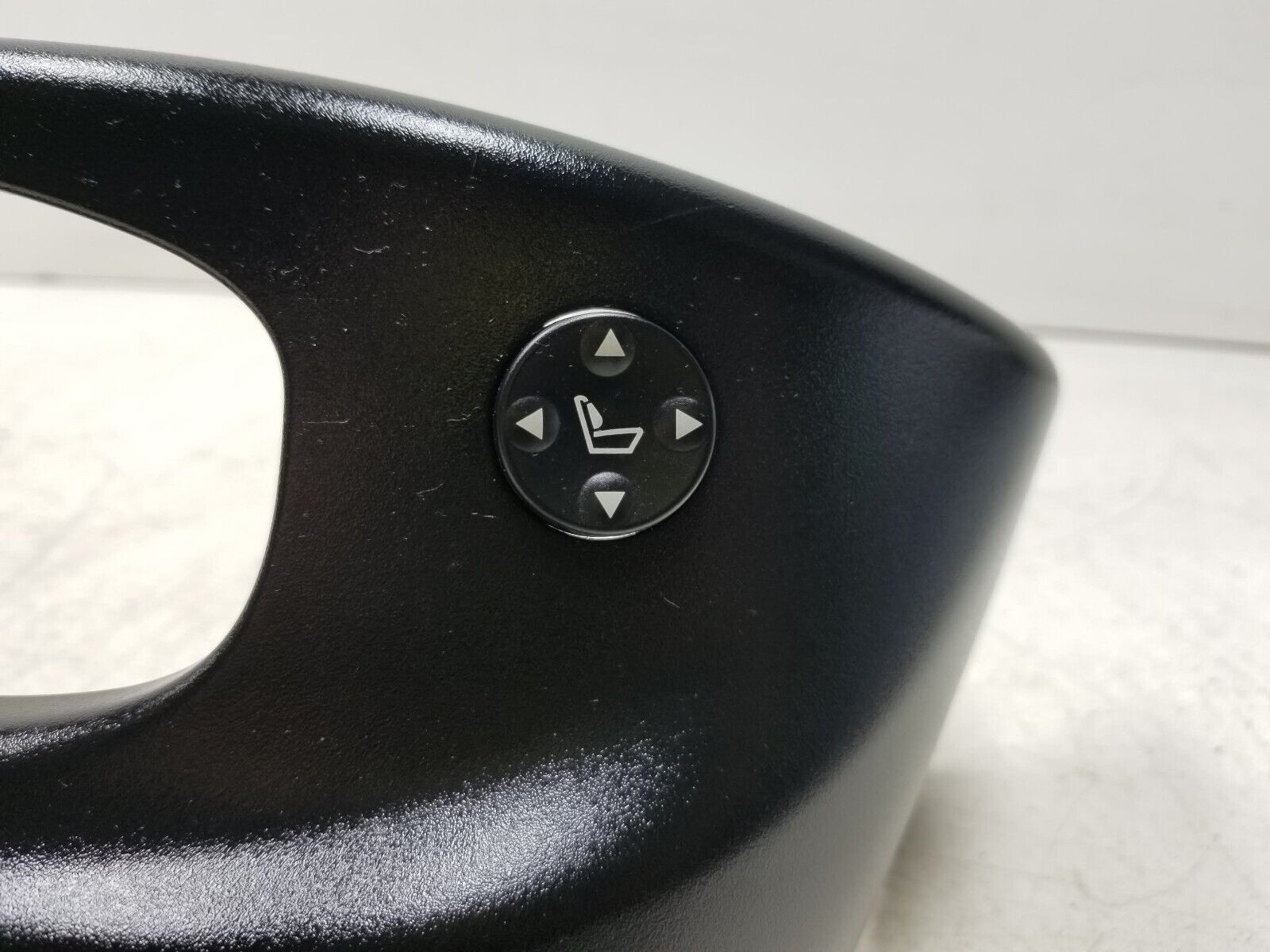 04 06 BMW X3 Front Passenger Side Seat Trim with Guide Sleeve & Knob - Right Side OEM Replacement Part for Comfort & Easy Installation