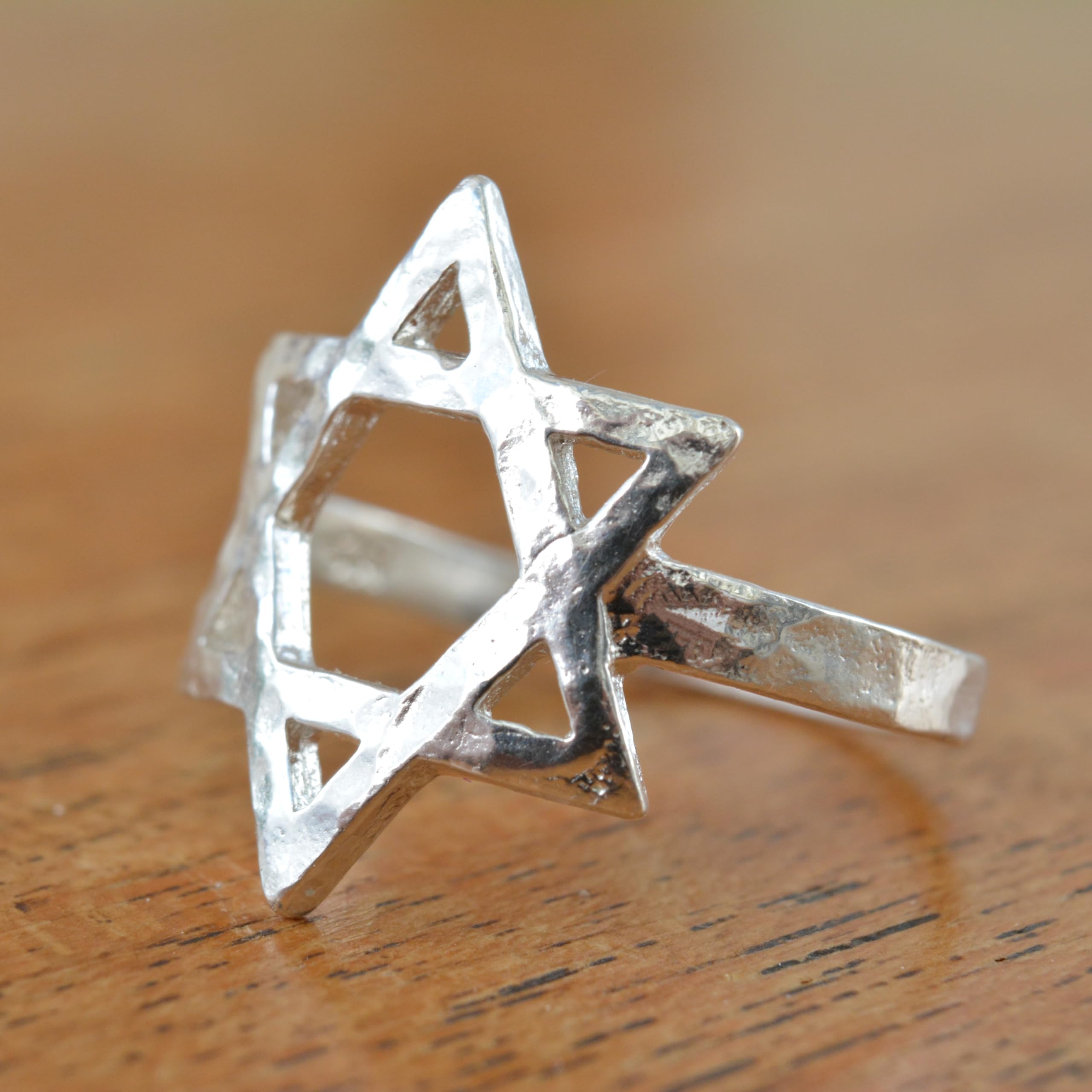 925 Sterling Silver Star of David Hammered Ring - Jewish Magen David Stackable Ring for Women, Size 8 | Non-Tarnish Religious Jewelry for Everyday Wear, Gift Giving & Special Occasions